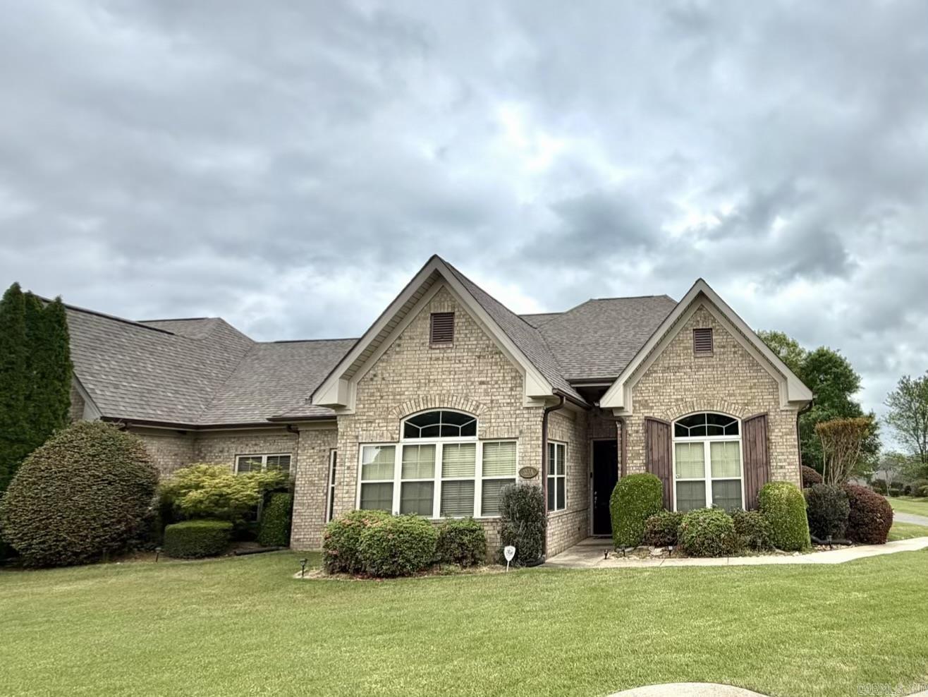 103 Legendary A Property Photo 1