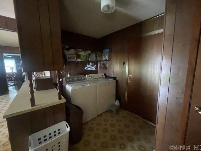 1902 S Spring Street Property Photo 6