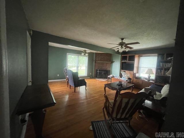 1902 S Spring Street Property Photo 11