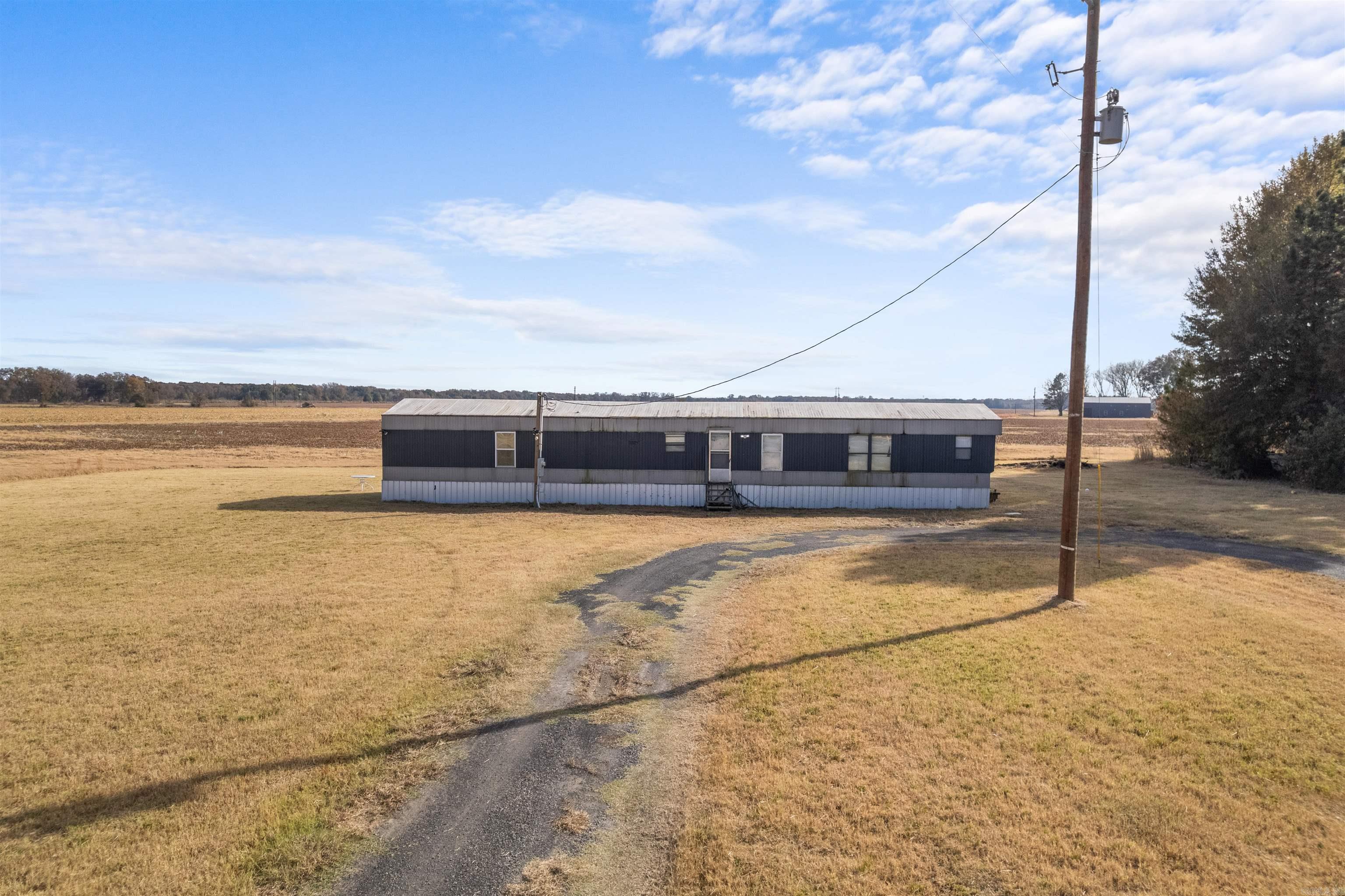 1413 Us Hwy 70 Property Photo 9