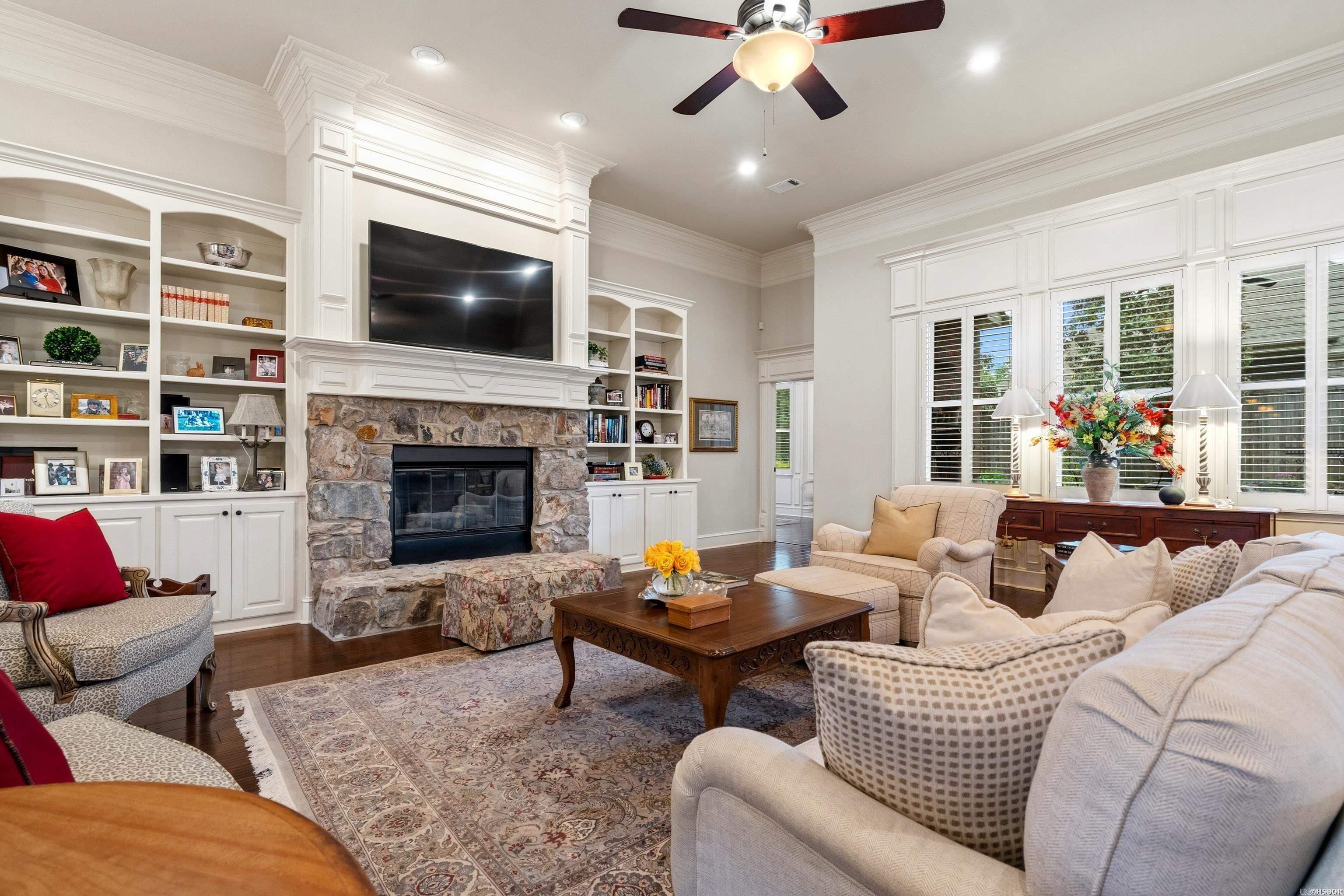 161 Arlington Park Terrace Property Photo 6