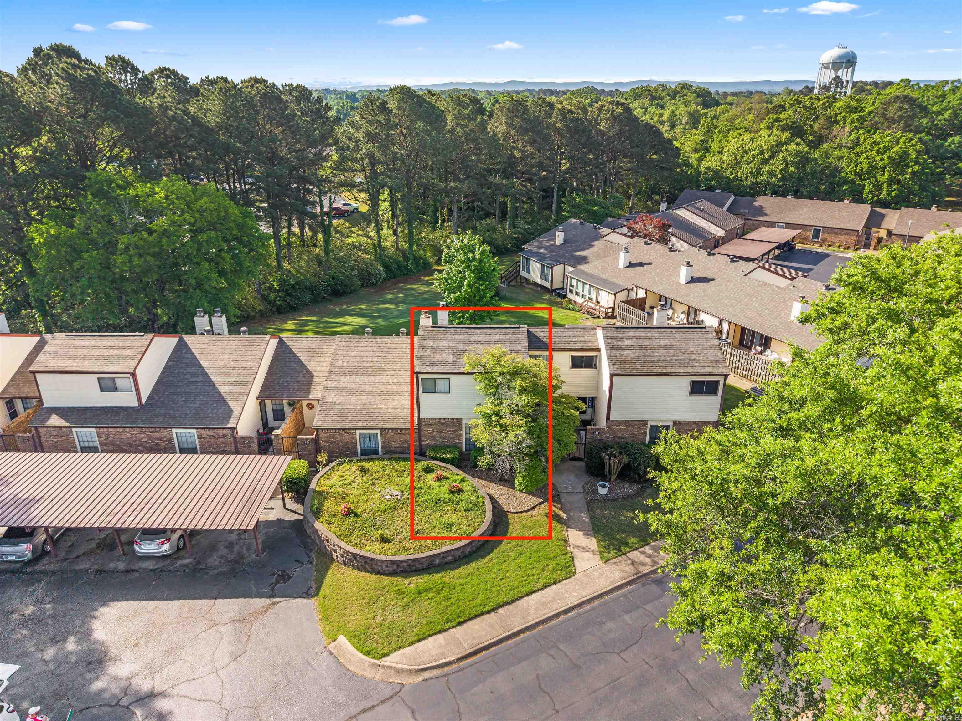 17 Huntleigh Drive Property Photo 34