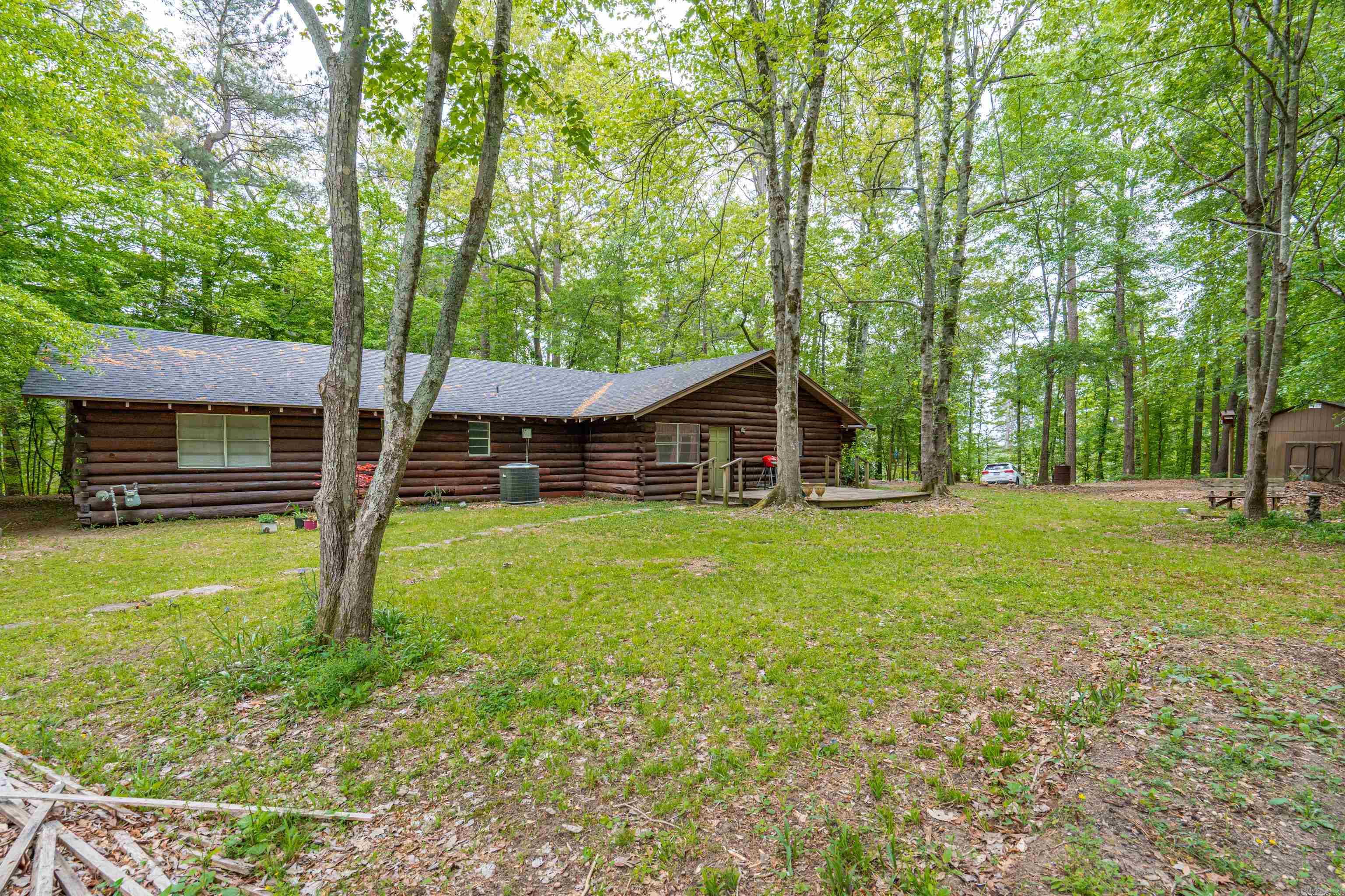 2091 Elaine Circle Property Photo 7