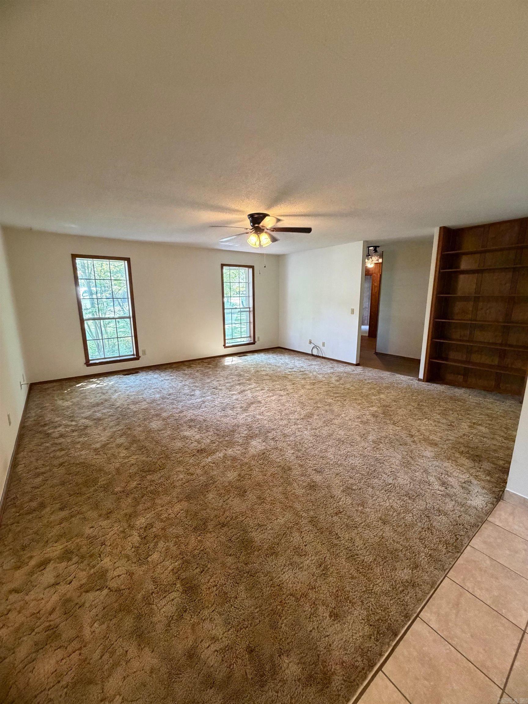 9 King Drive Property Photo 7