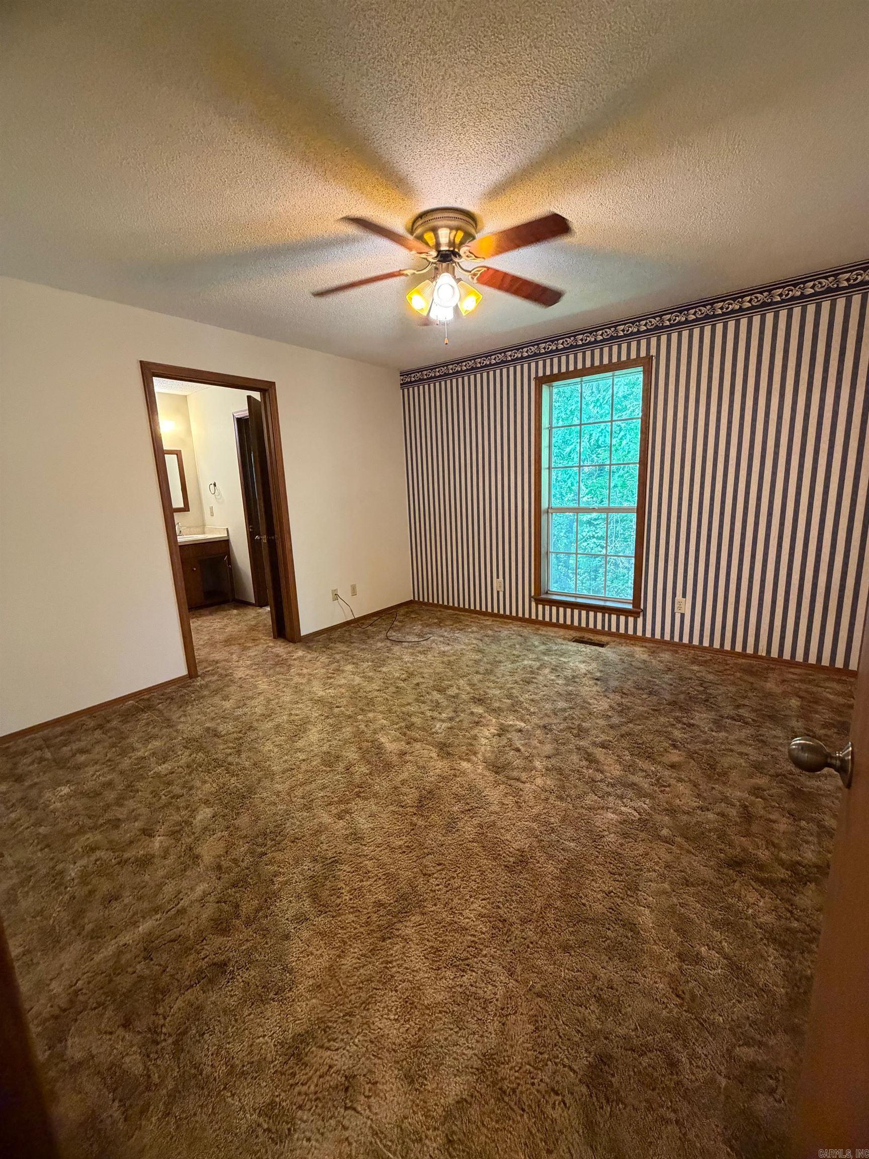 9 King Drive Property Photo 20