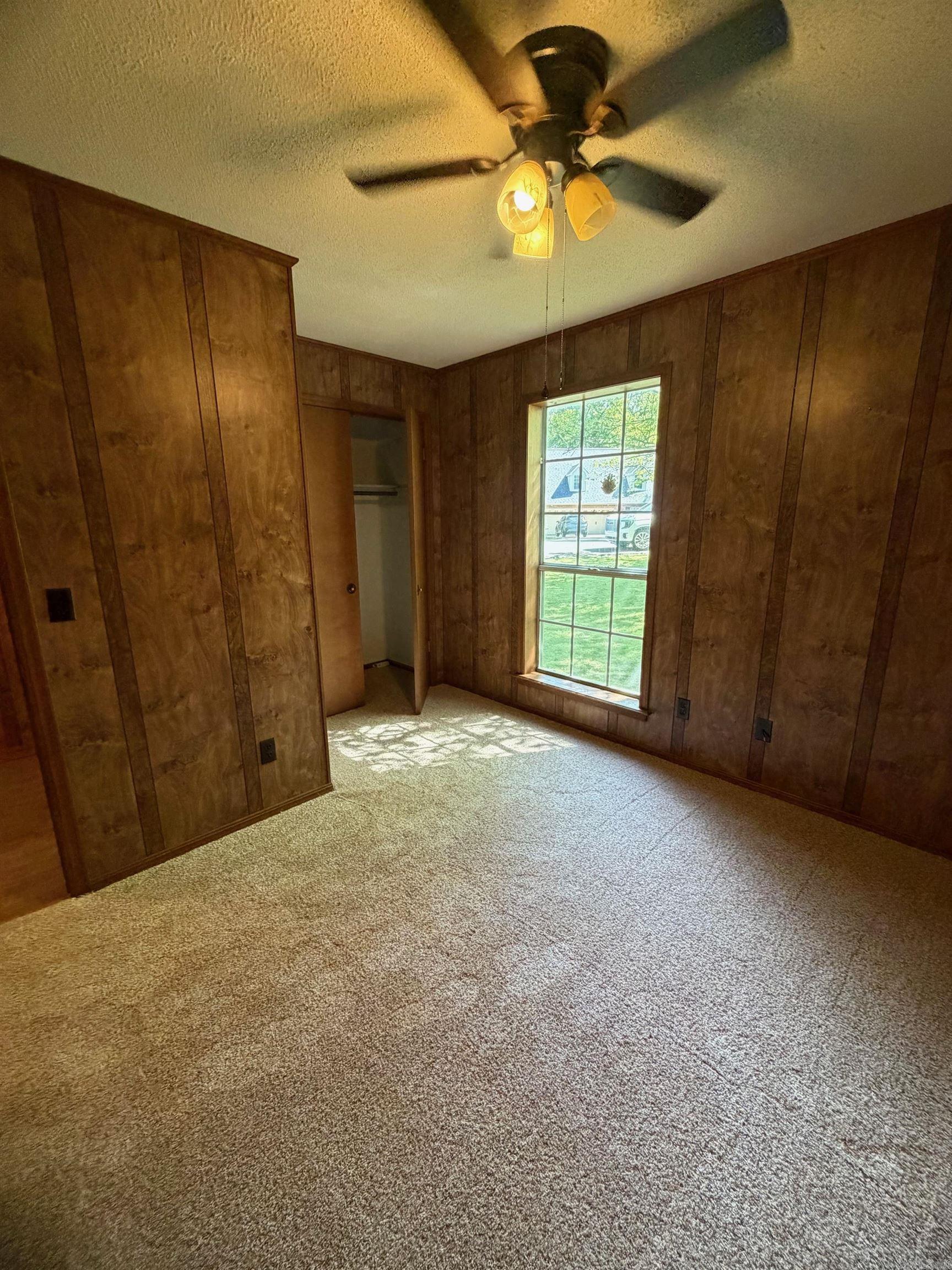 9 King Drive Property Photo 25