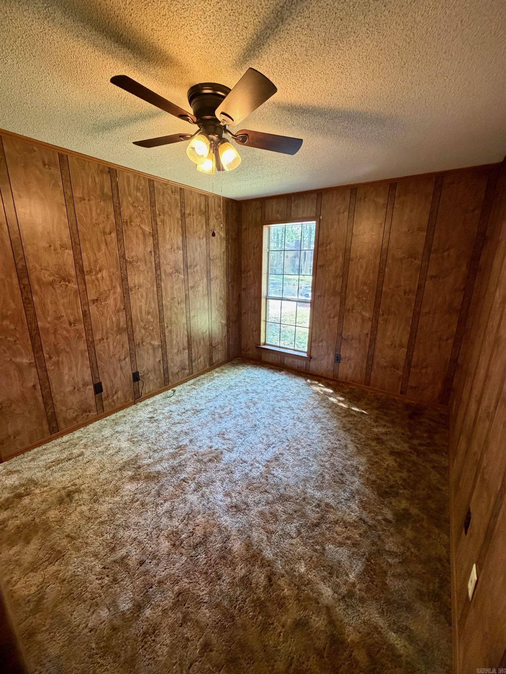 9 King Drive Property Photo 27
