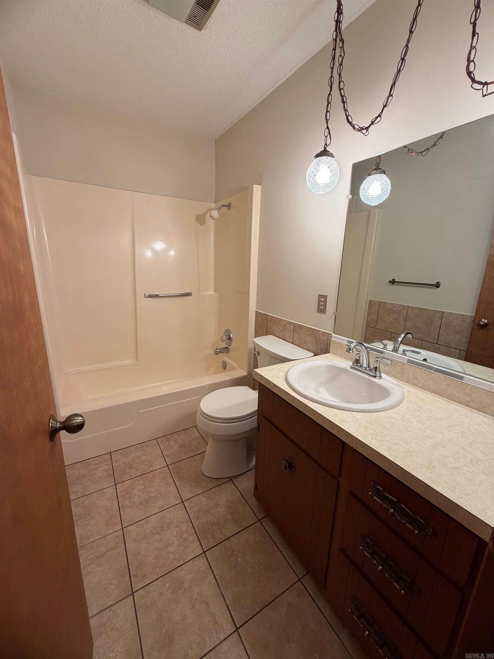 9 King Drive Property Photo 30