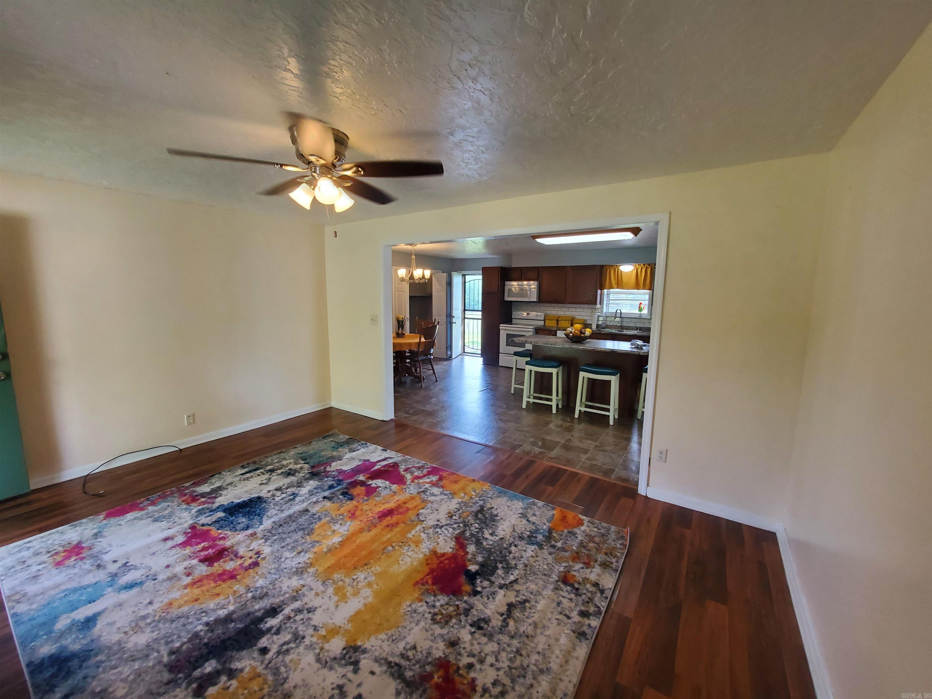 477 Ann Avenue Property Photo 10