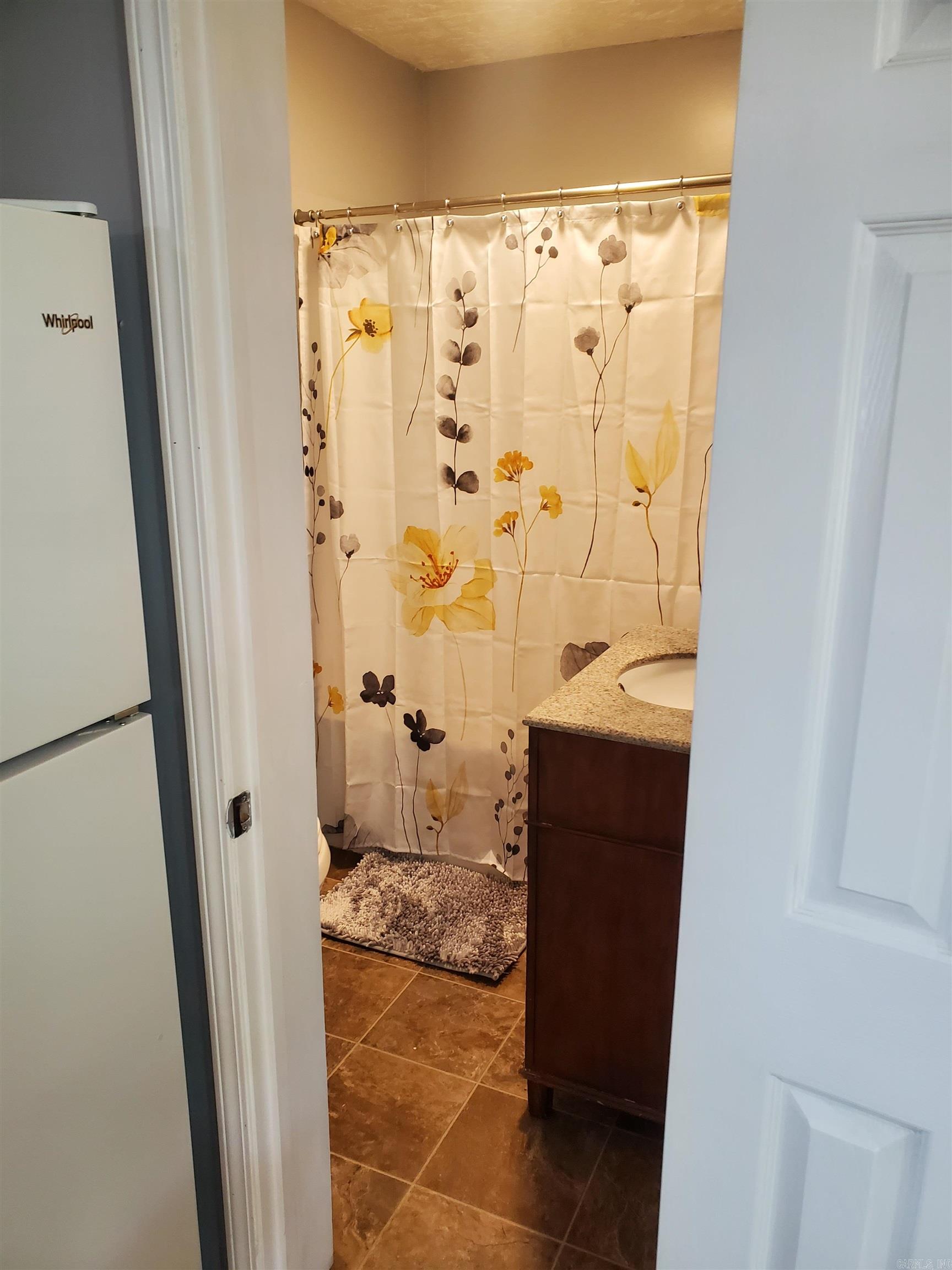 477 Ann Avenue Property Photo 13