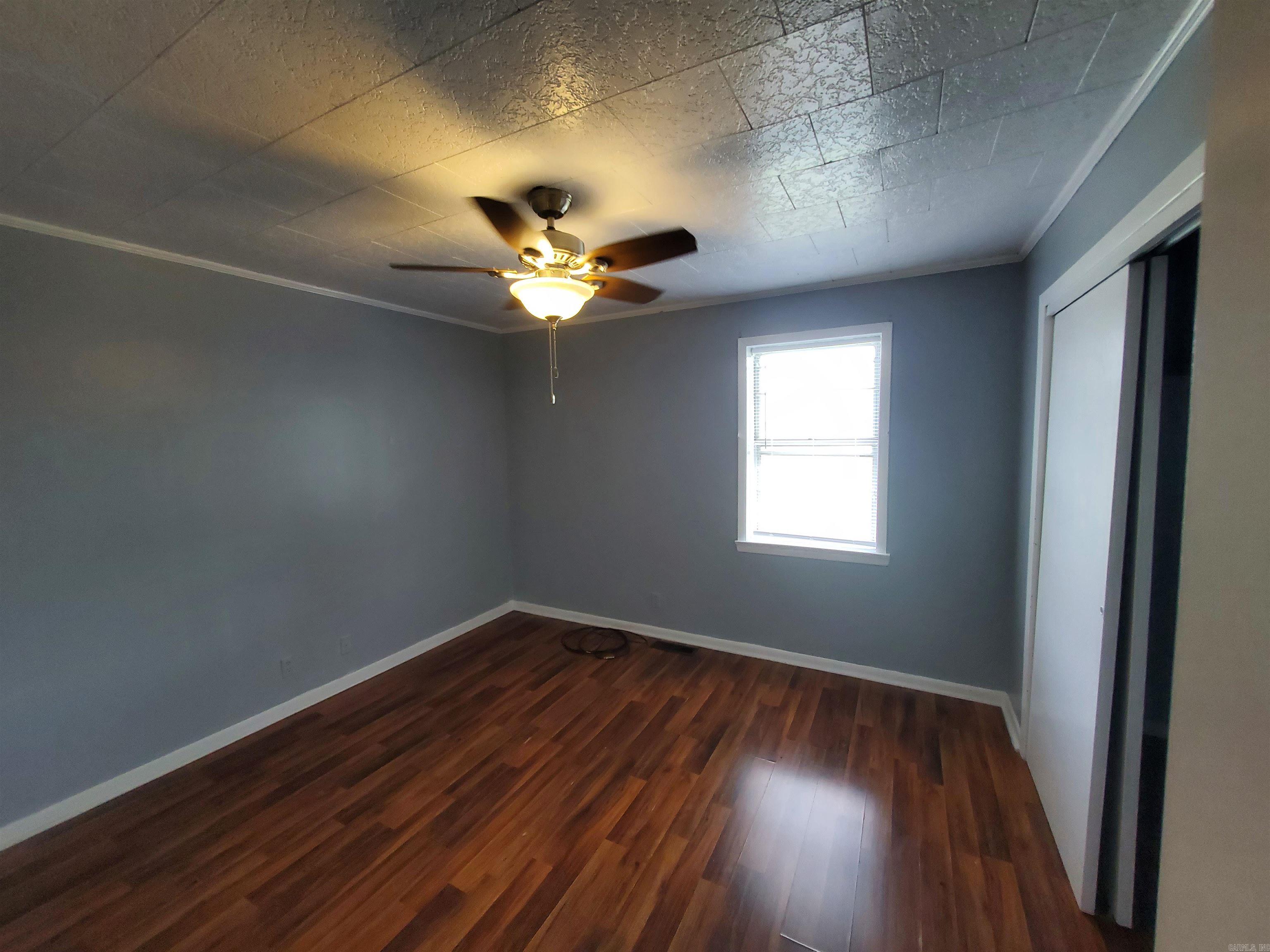 477 Ann Avenue Property Photo 31
