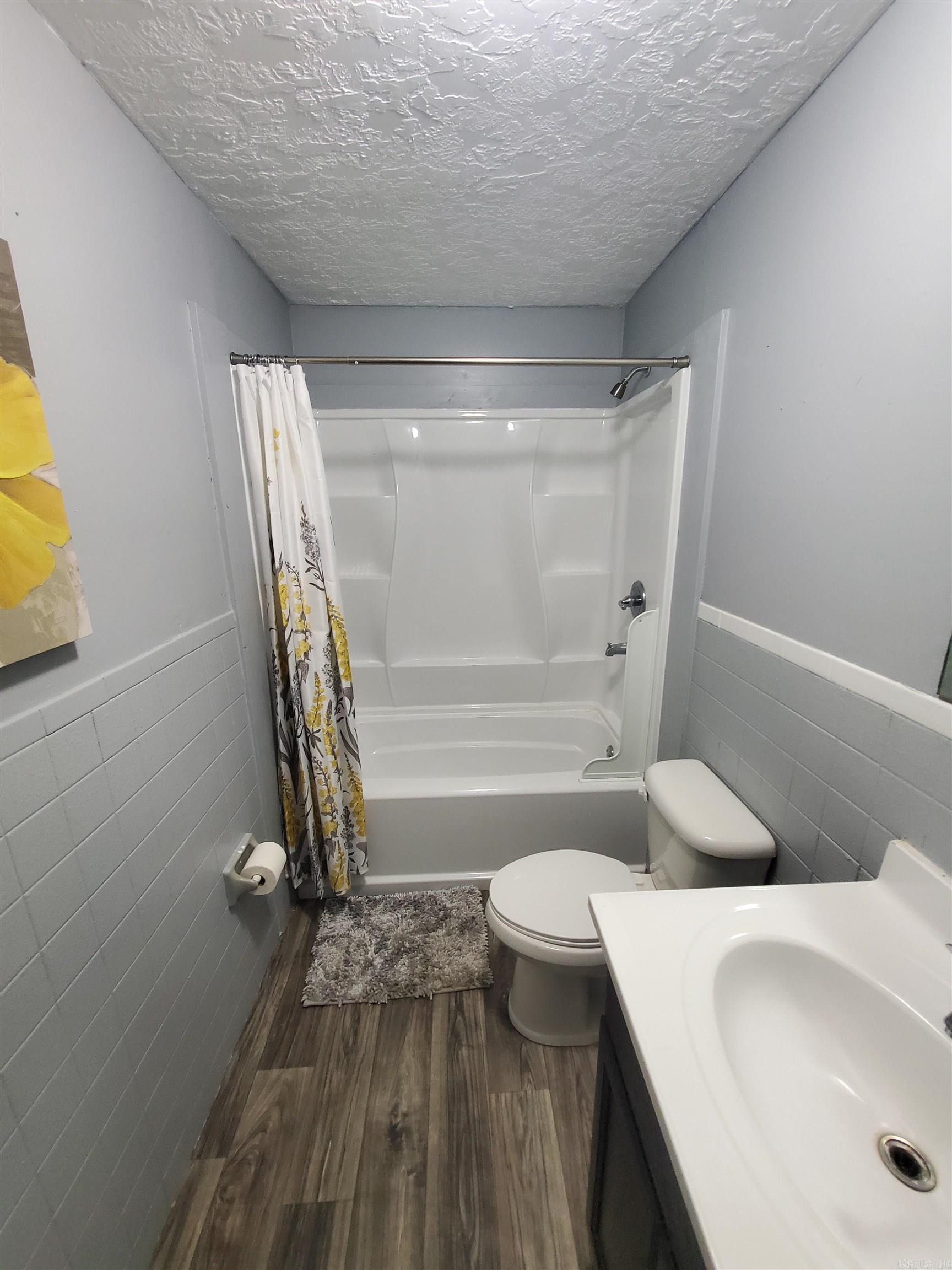 477 Ann Avenue Property Photo 36