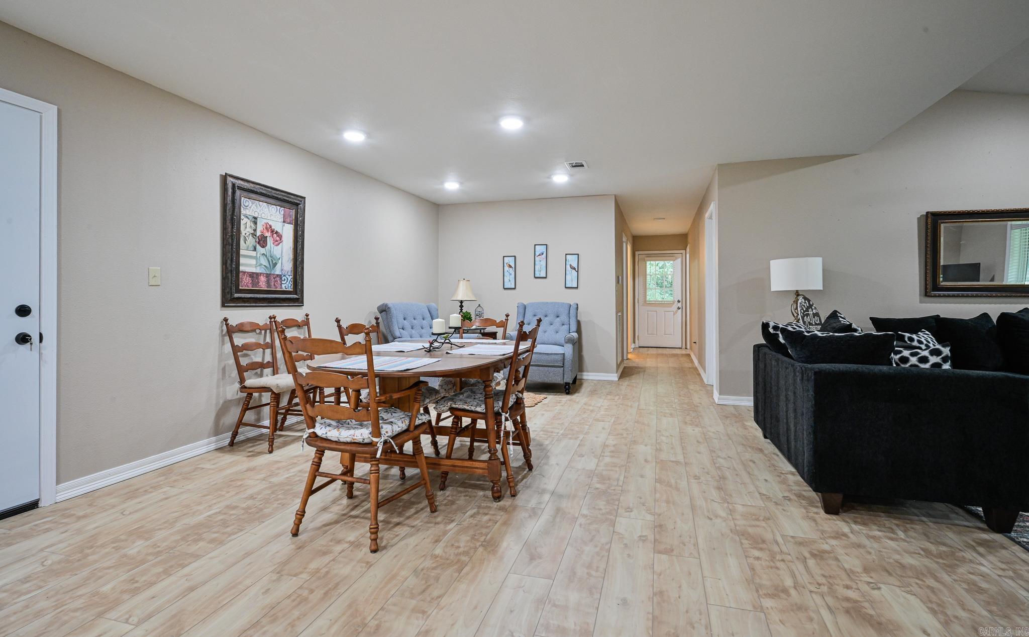 301 Bixler Property Photo 15