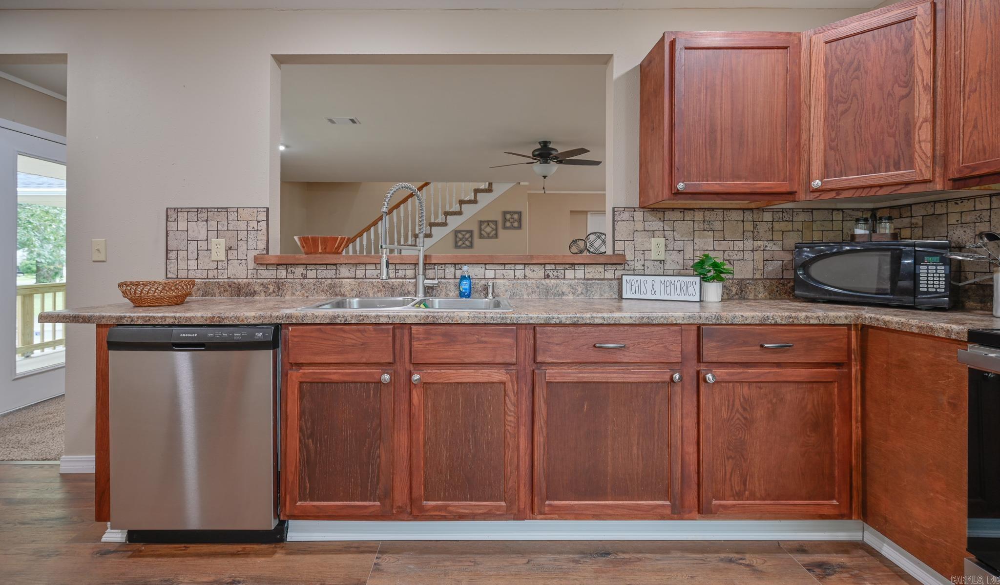 301 Bixler Property Photo 32