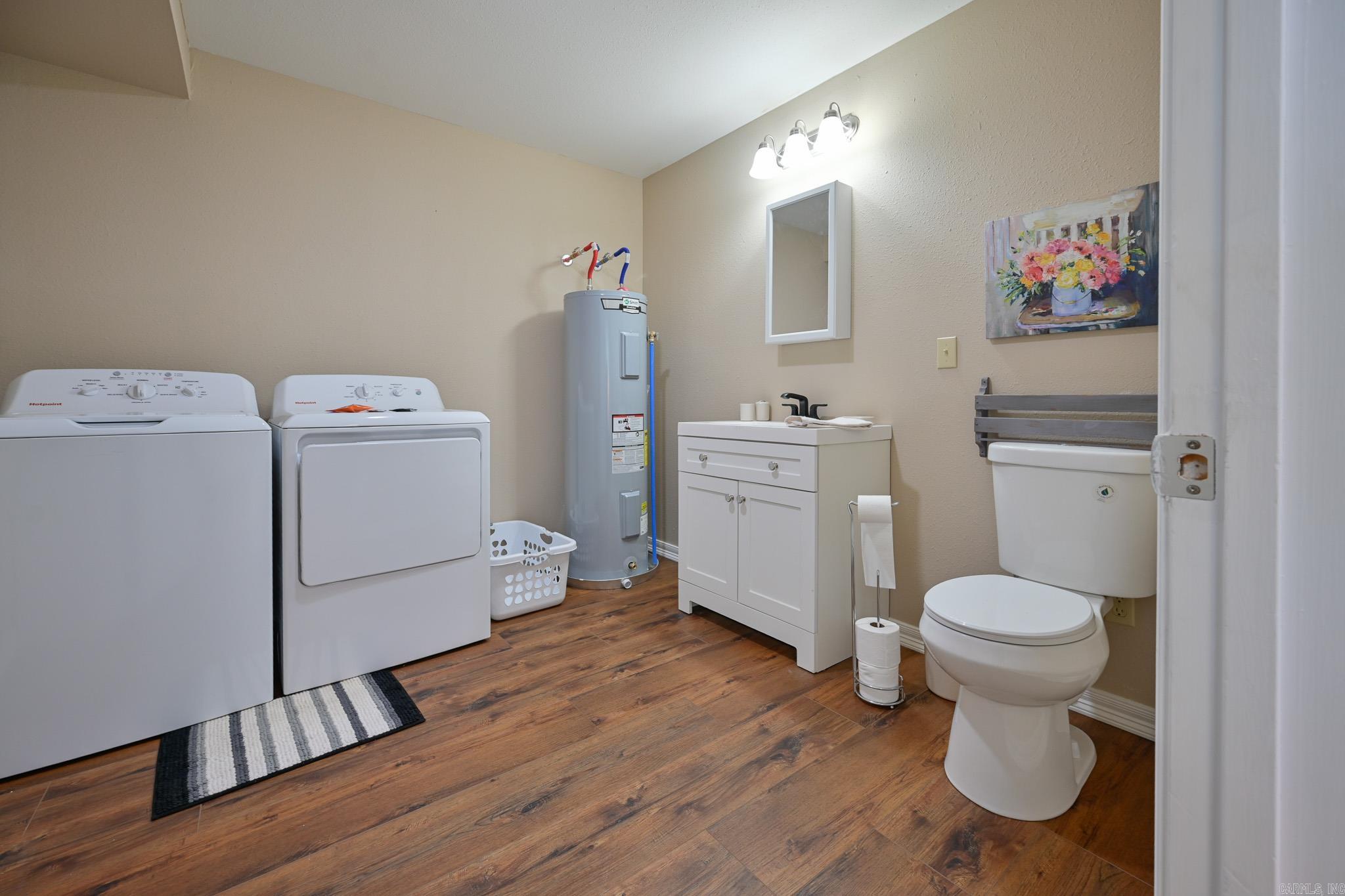 301 Bixler Property Photo 33