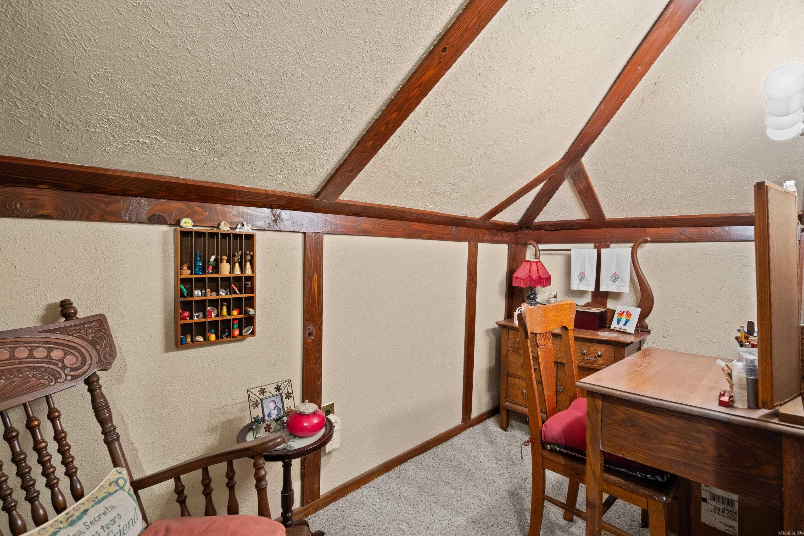304 Cherry St Property Photo 36