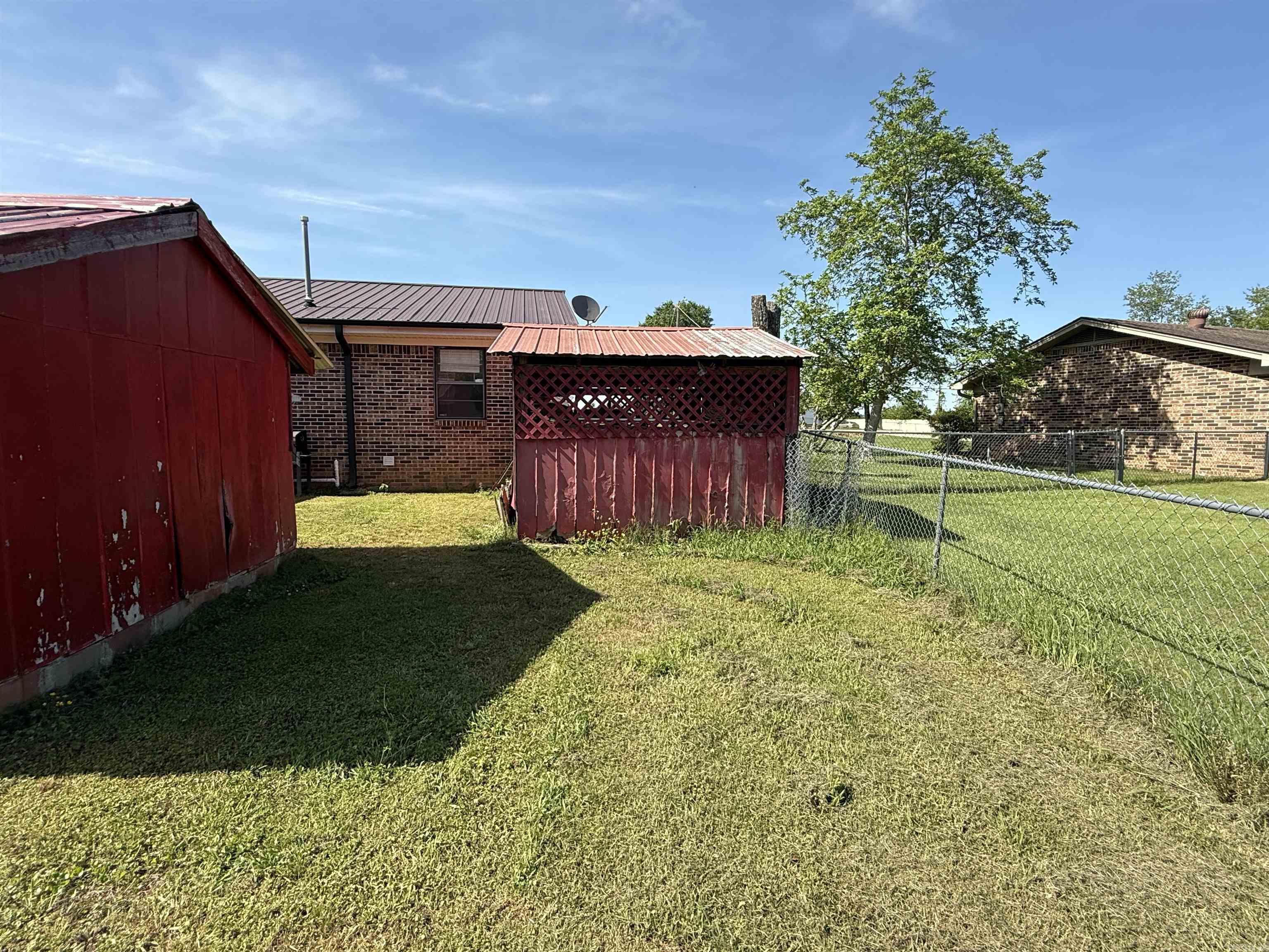 9871 Highway 64 Property Photo 25