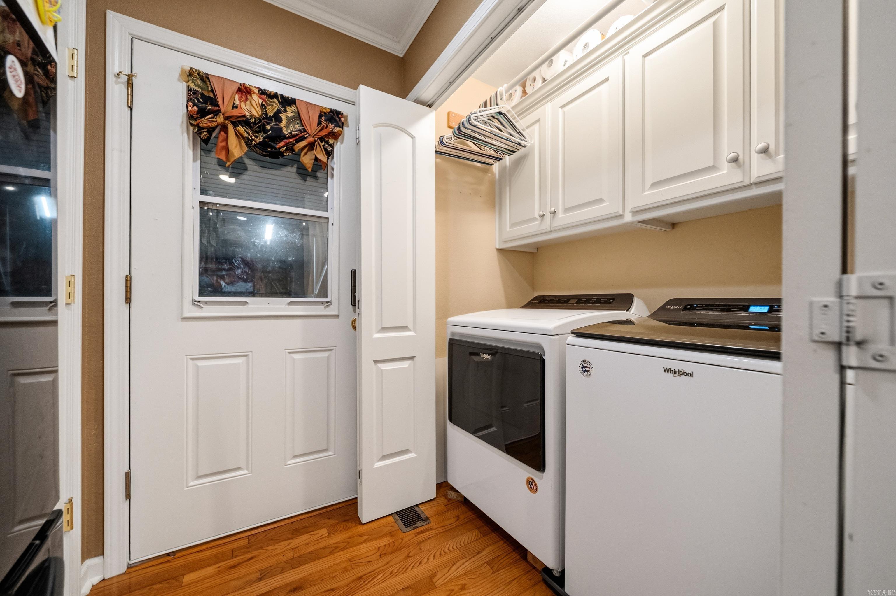 179 Oxford Street Property Photo 33