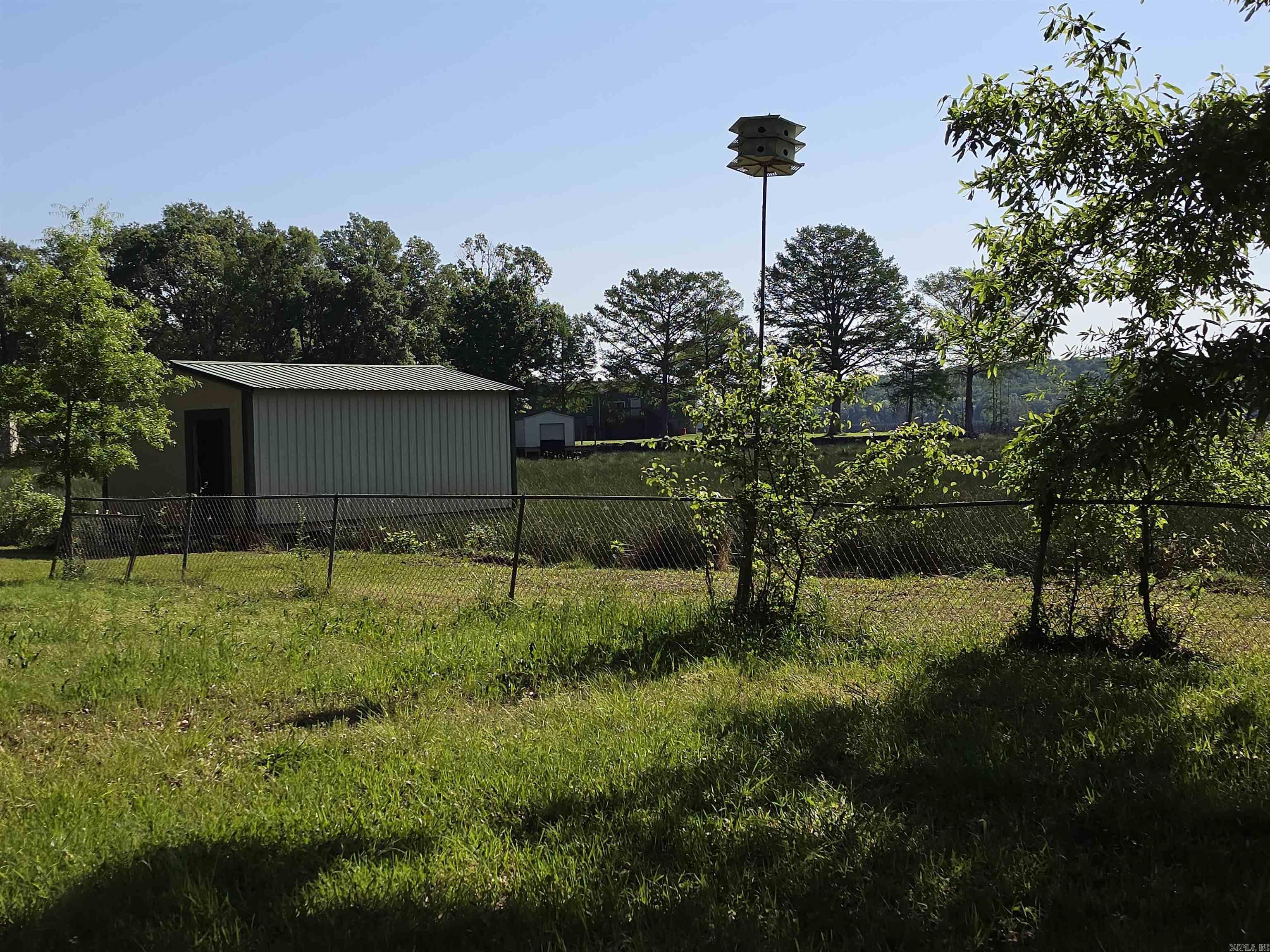 16 Roberts Drive Property Photo 20