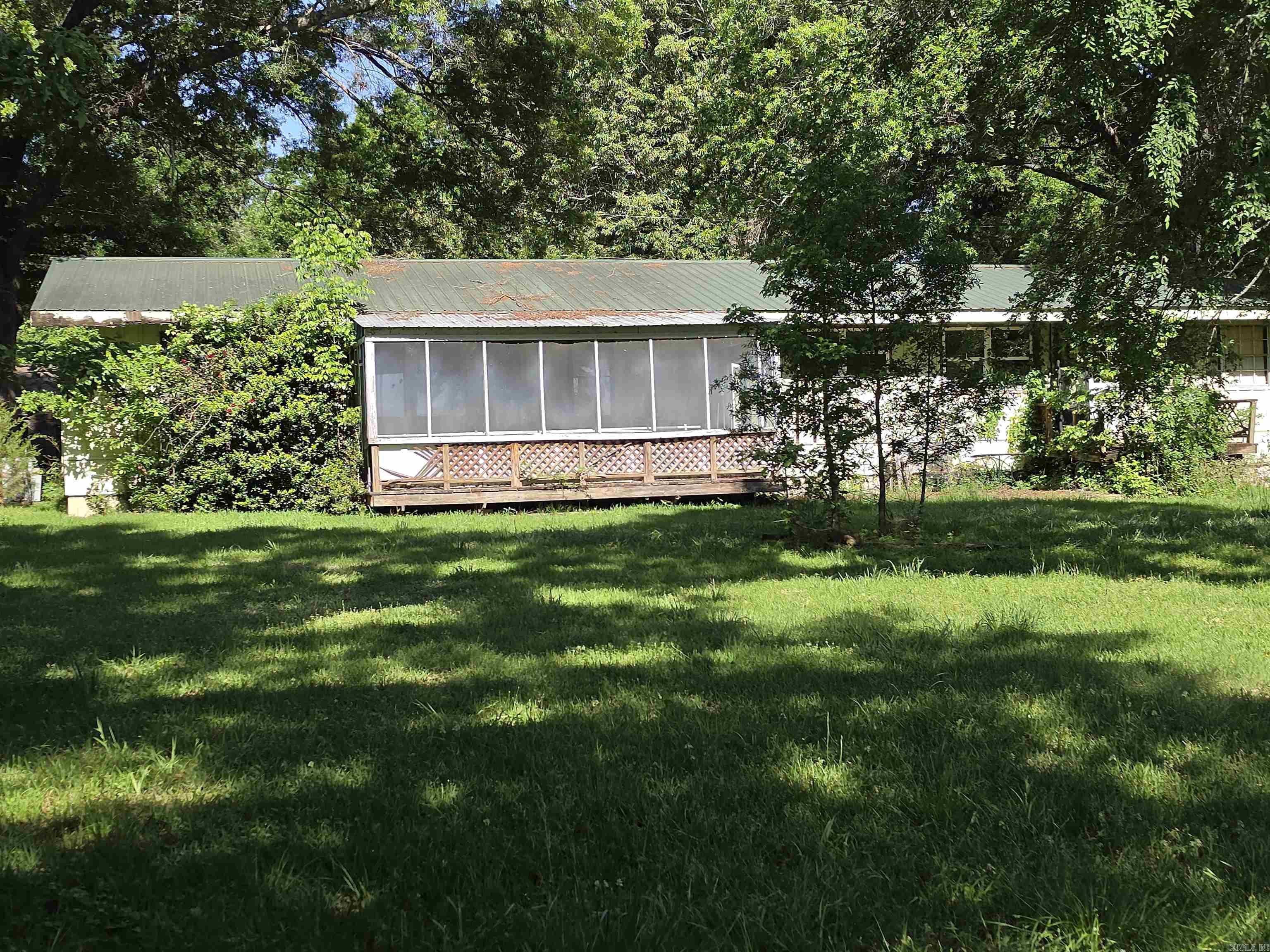 16 Roberts Drive Property Photo 22