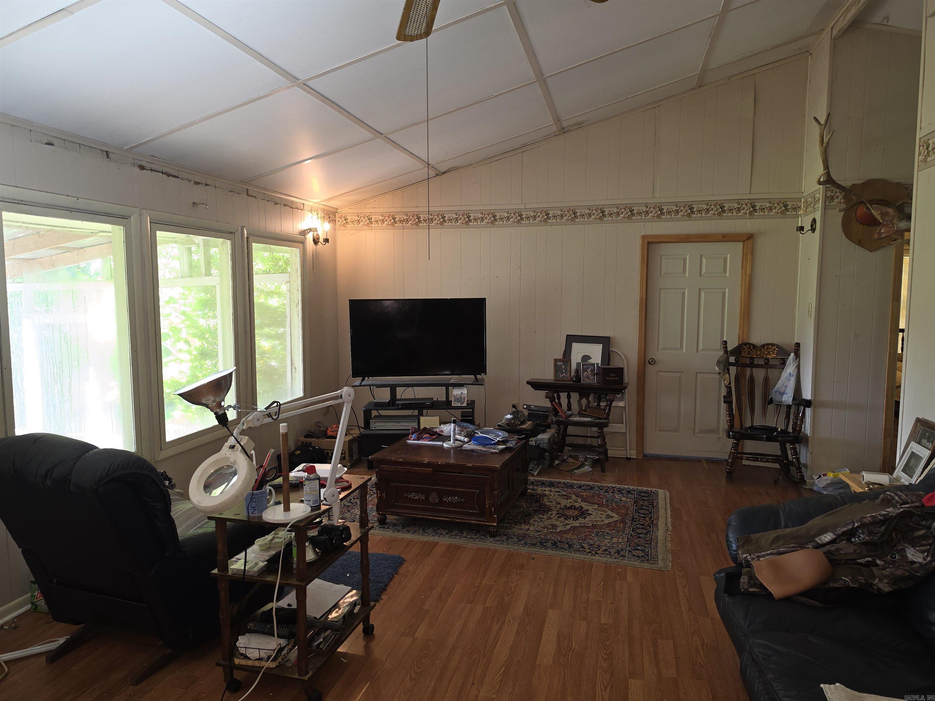 16 Roberts Drive Property Photo 29