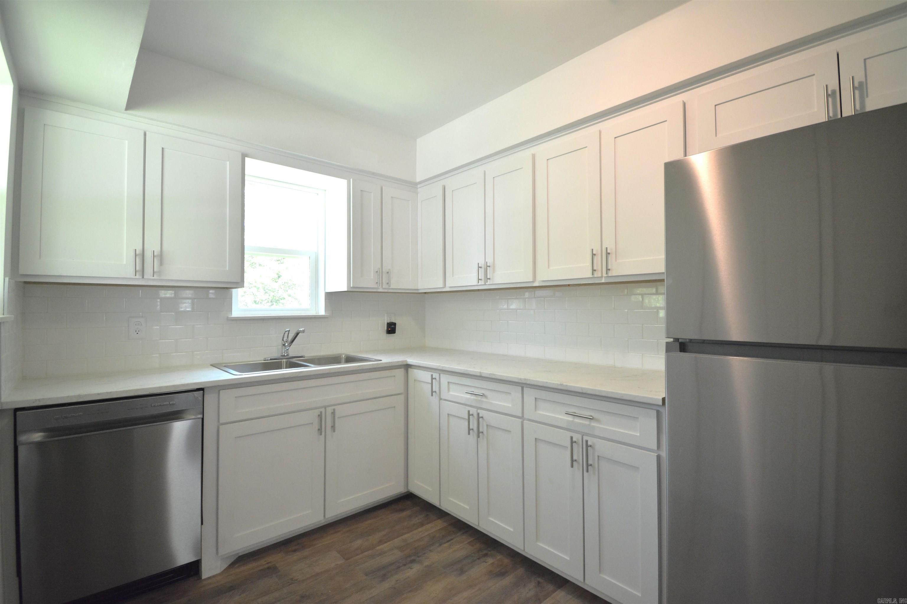 116 North Avenue Property Photo 5