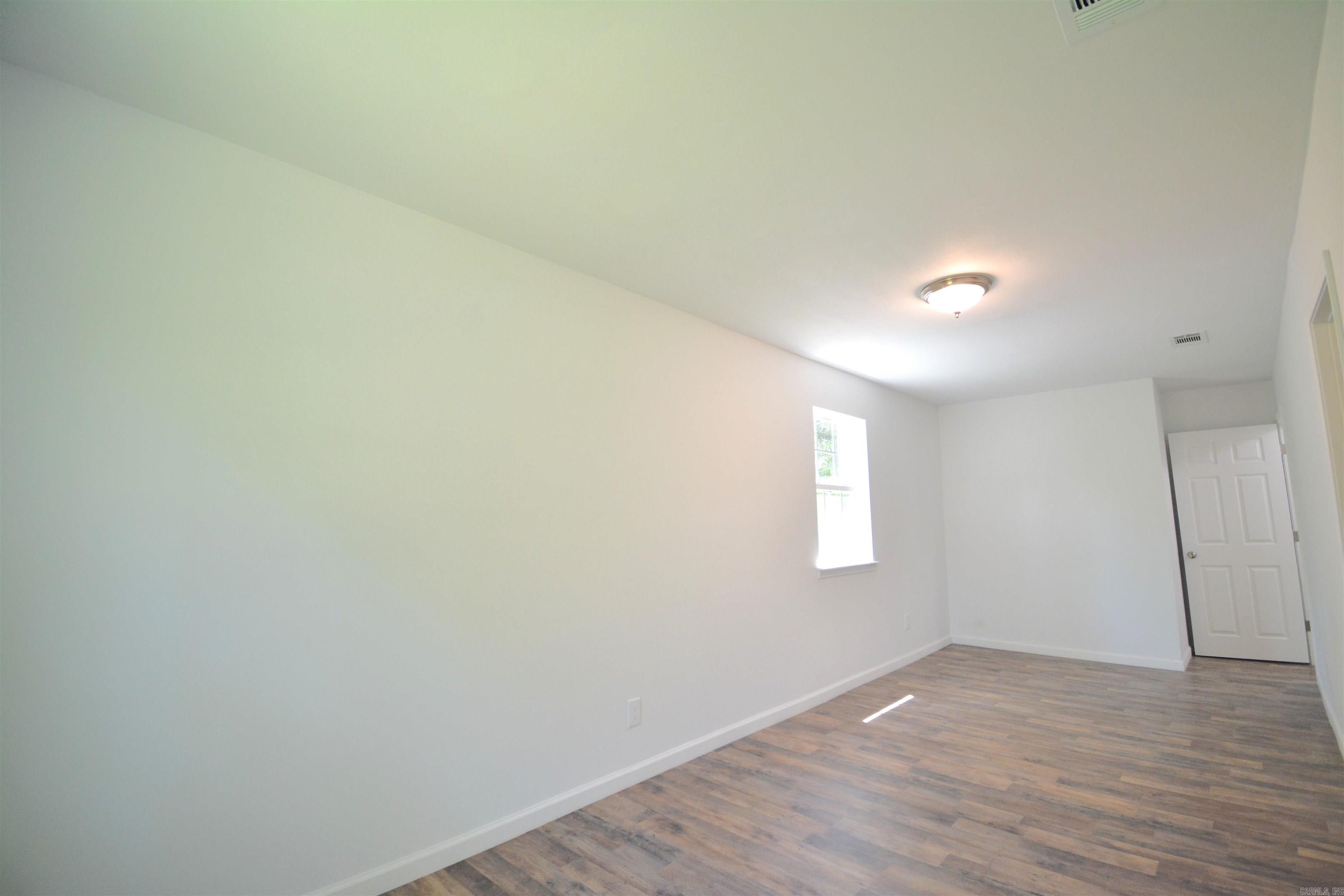 116 North Avenue Property Photo 11