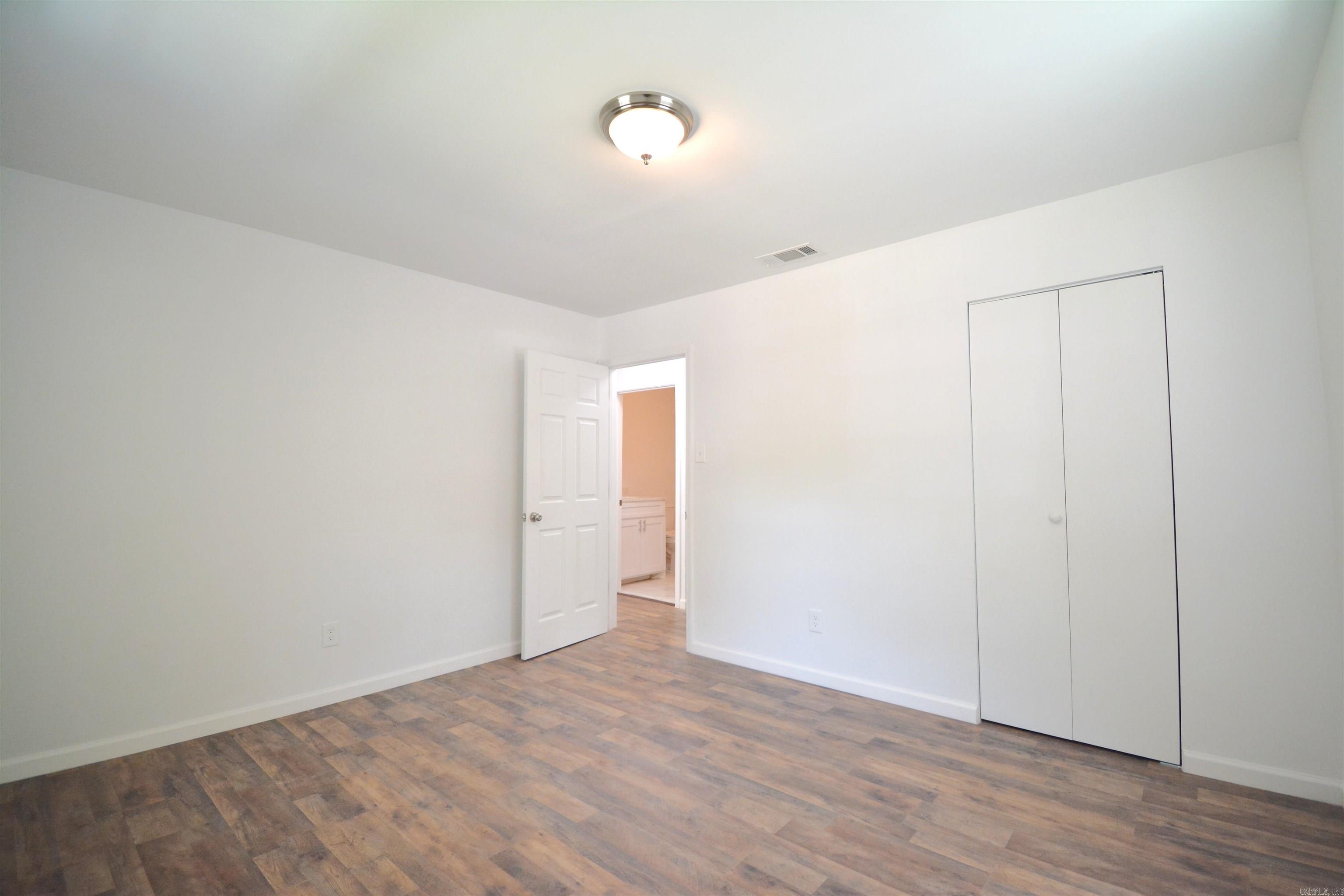 116 North Avenue Property Photo 14