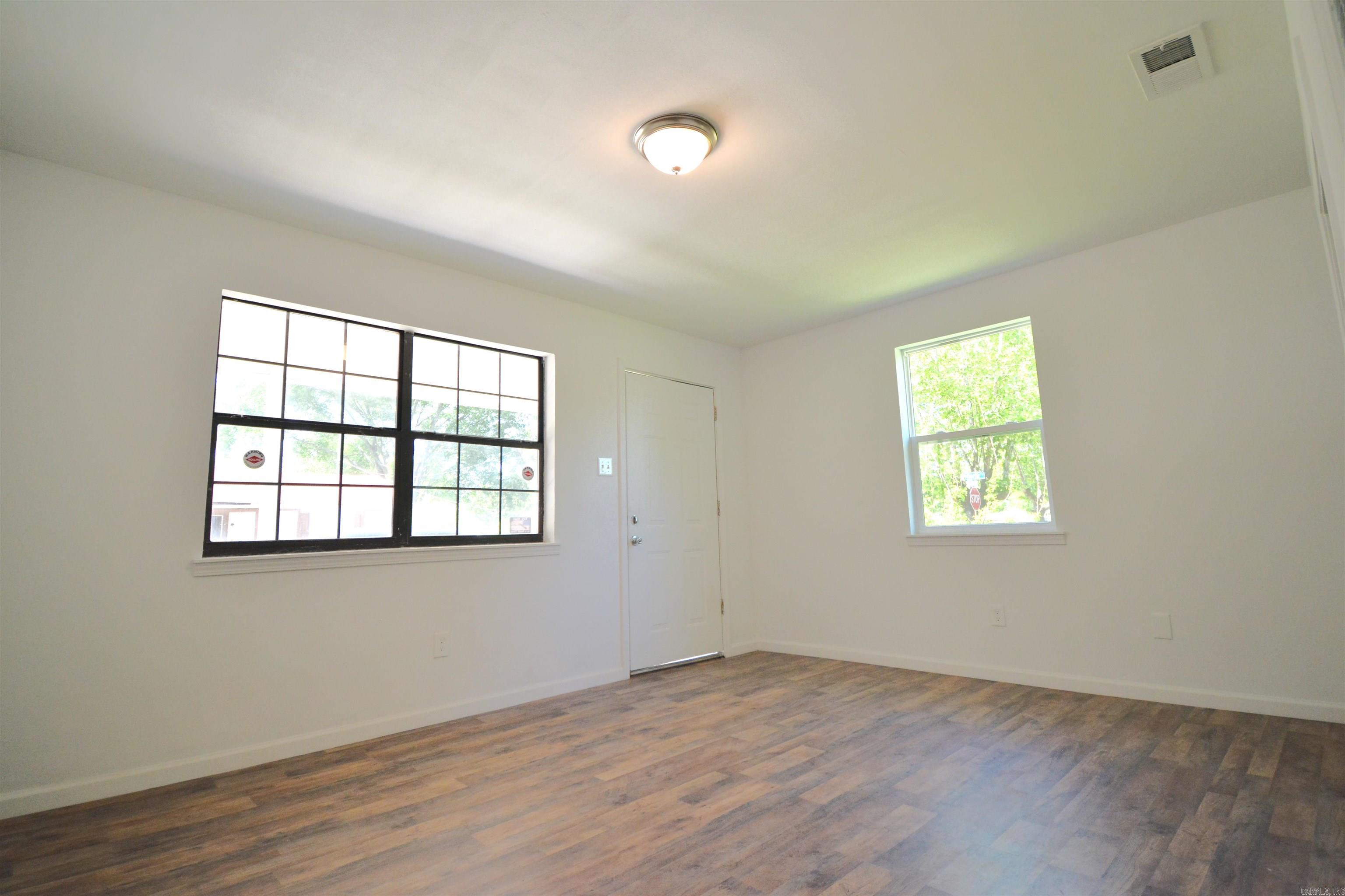 116 North Avenue Property Photo 17