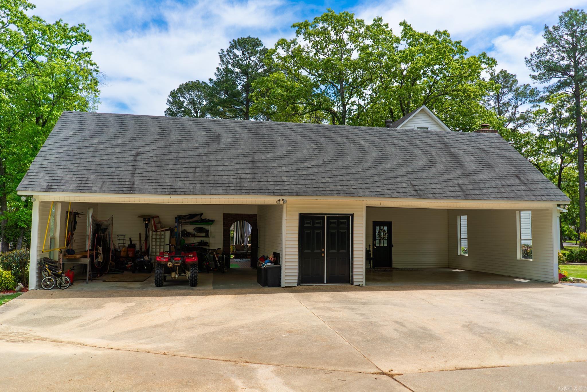 134 Allen Drive Property Photo 11