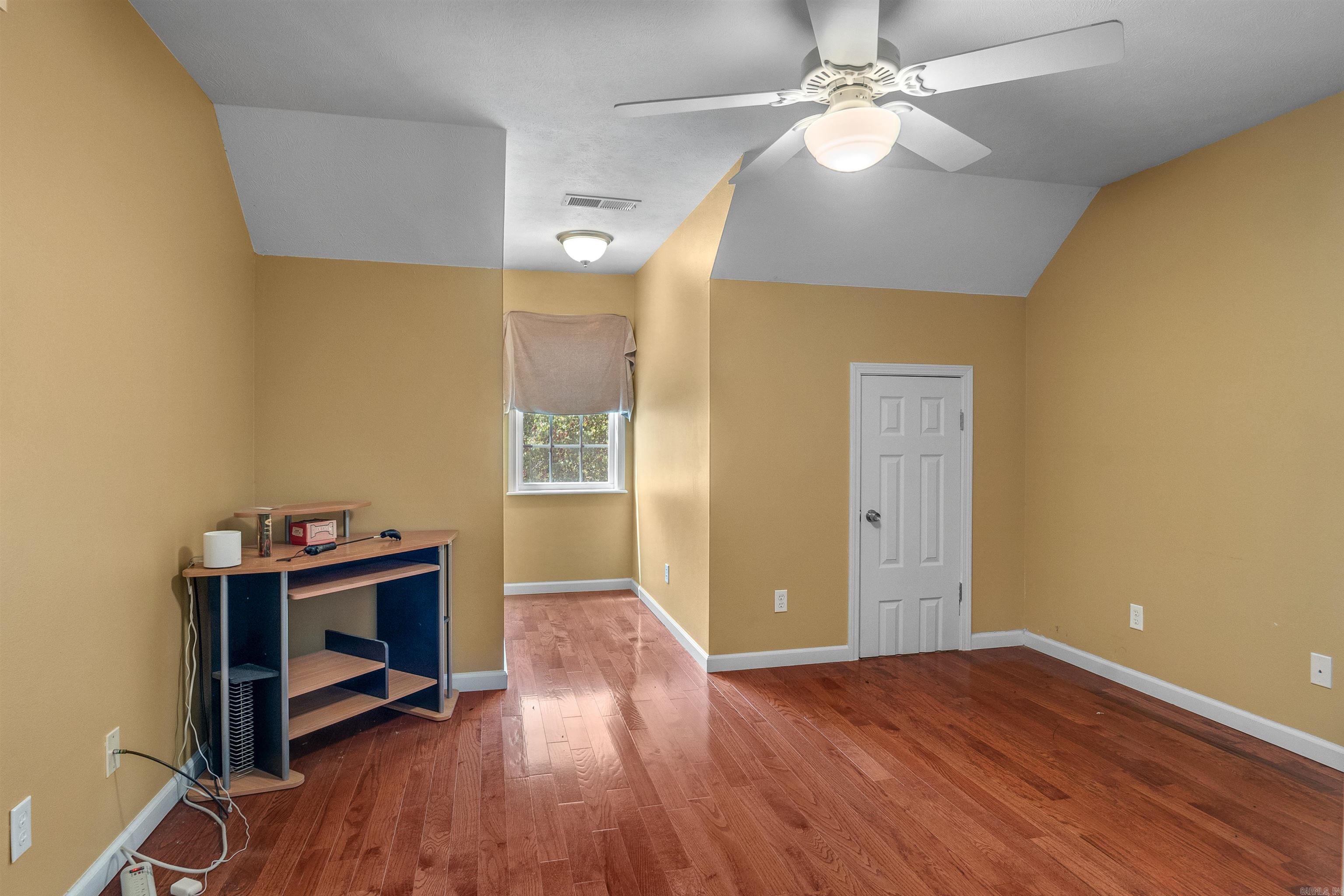 62 Robins Nest Property Photo 40