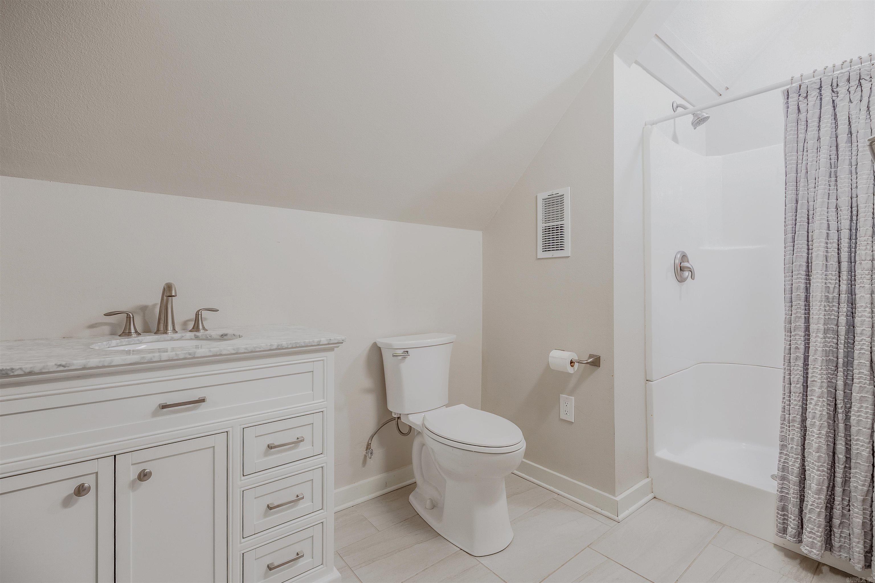 108 Heather Lane Property Photo 18