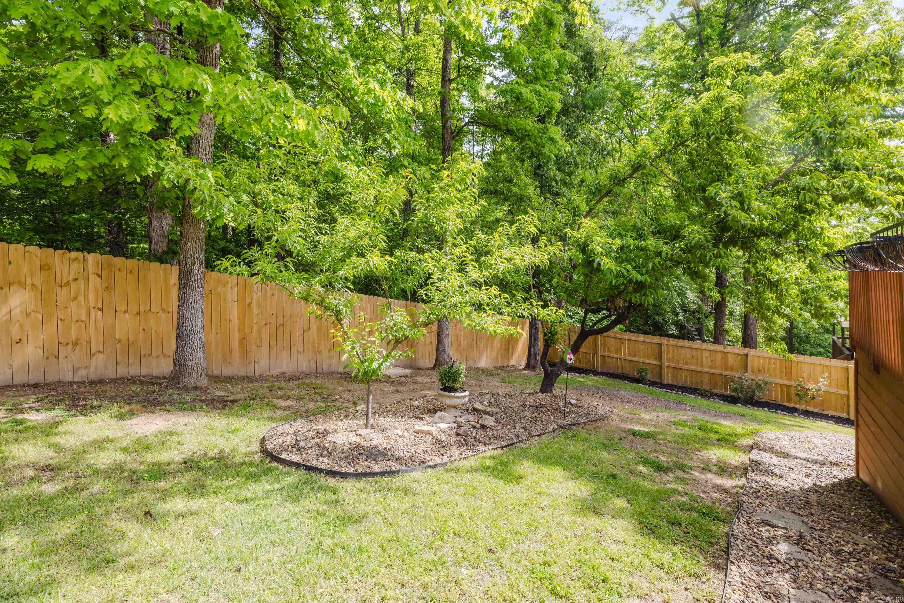 1202 Oxford Ave Property Photo 39