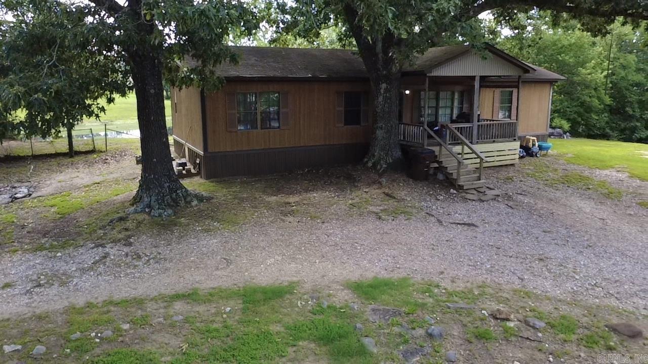 944 E Highway 270 Property Photo 2