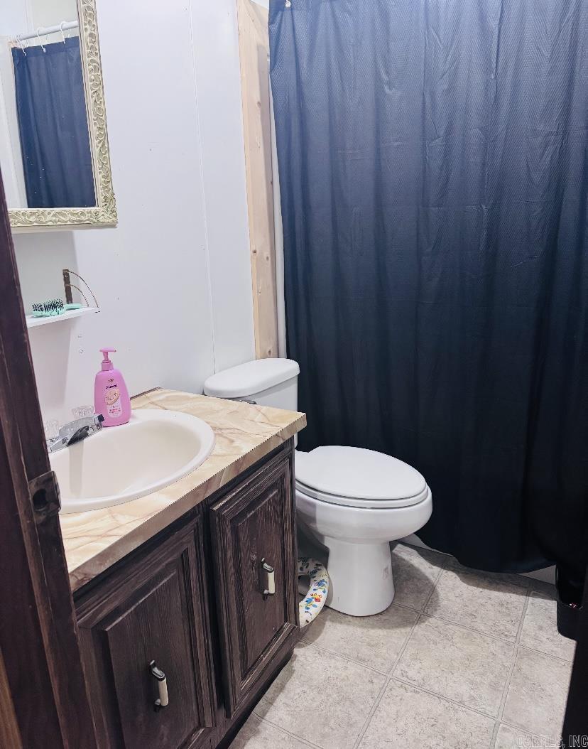 944 E Highway 270 Property Photo 12