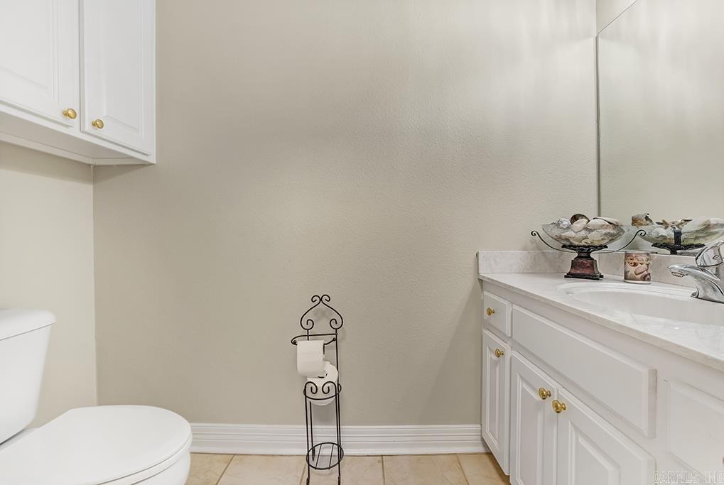 7101 Tall Oaks Drive Property Photo 24