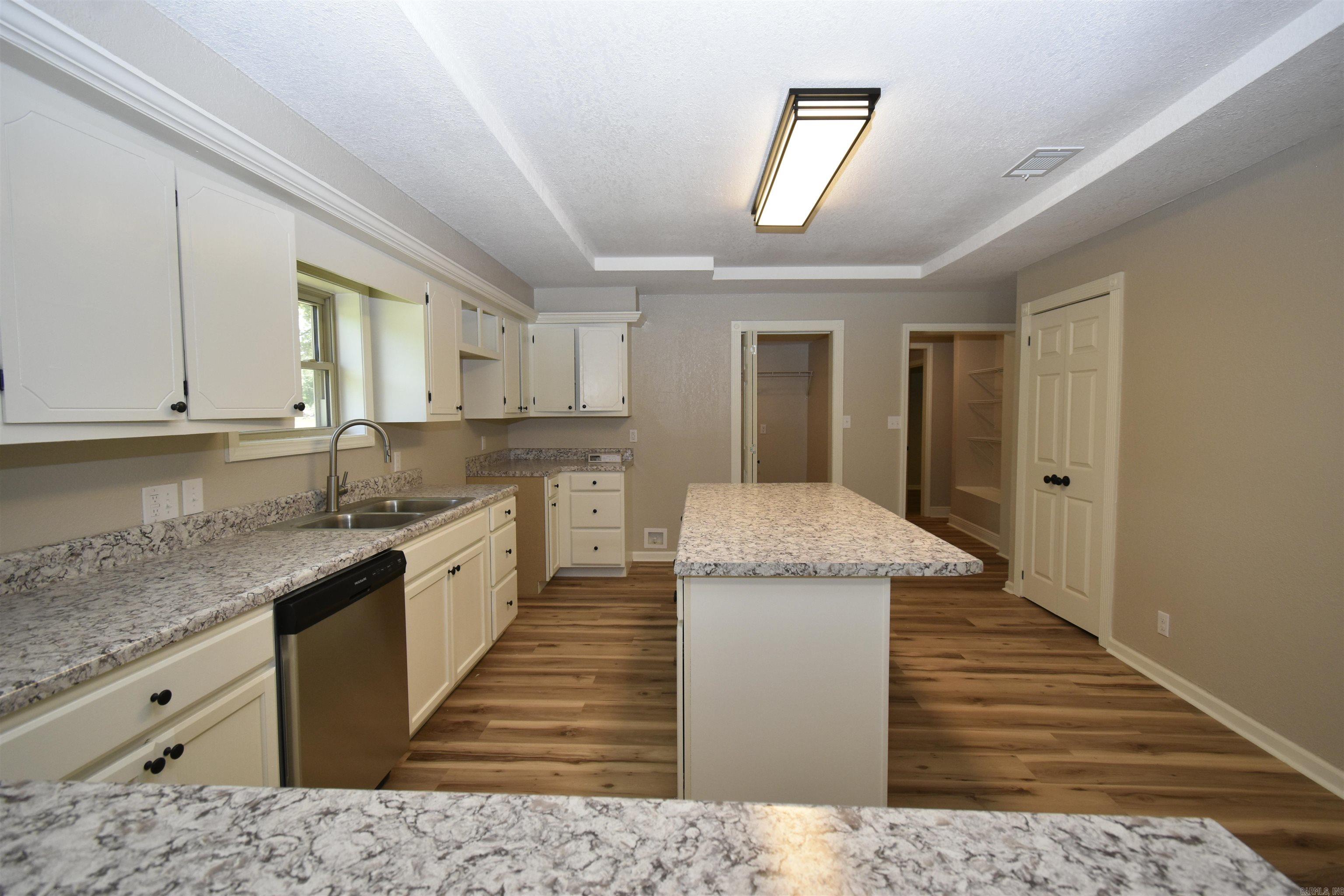 13267 Hwy 135 N Property Photo 6