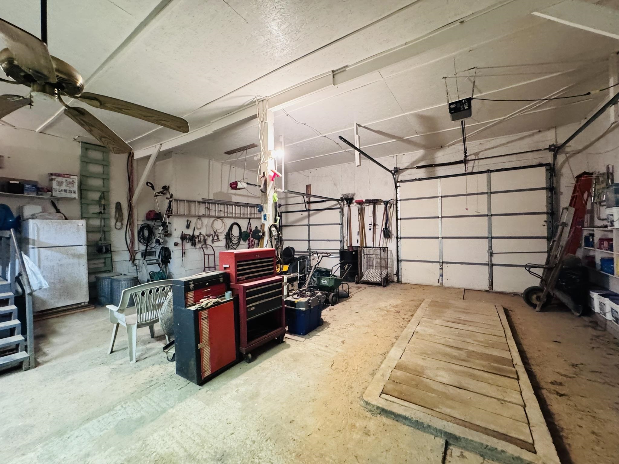 884 J Bar J Circle Property Photo 13