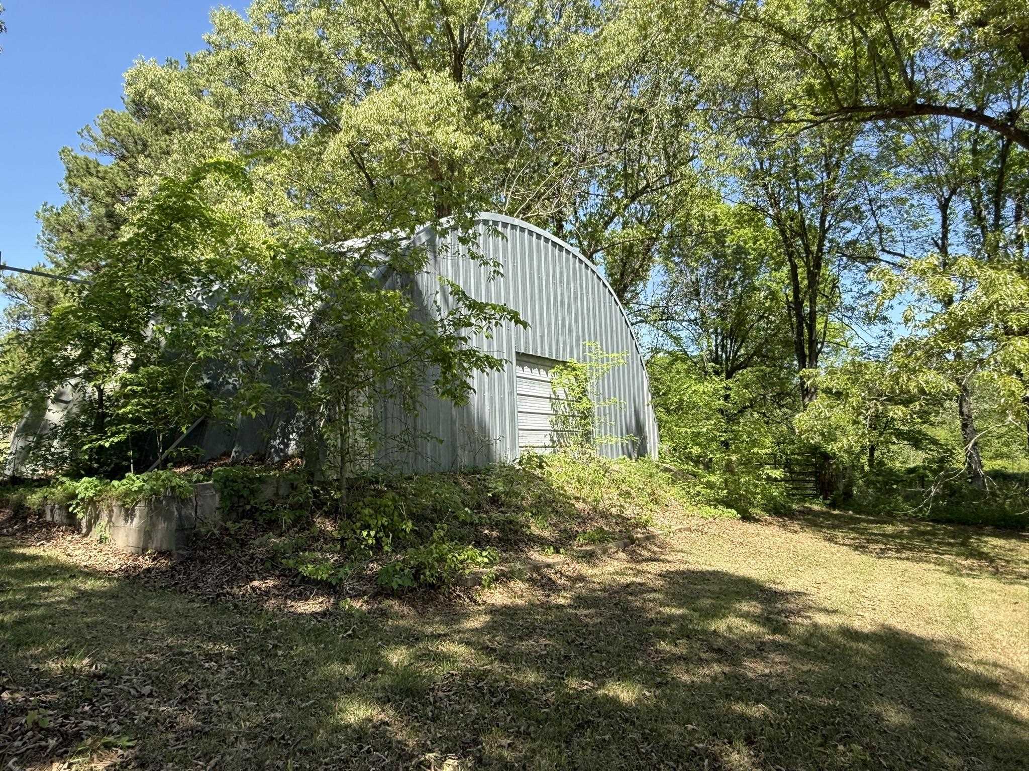 884 J Bar J Circle Property Photo 21