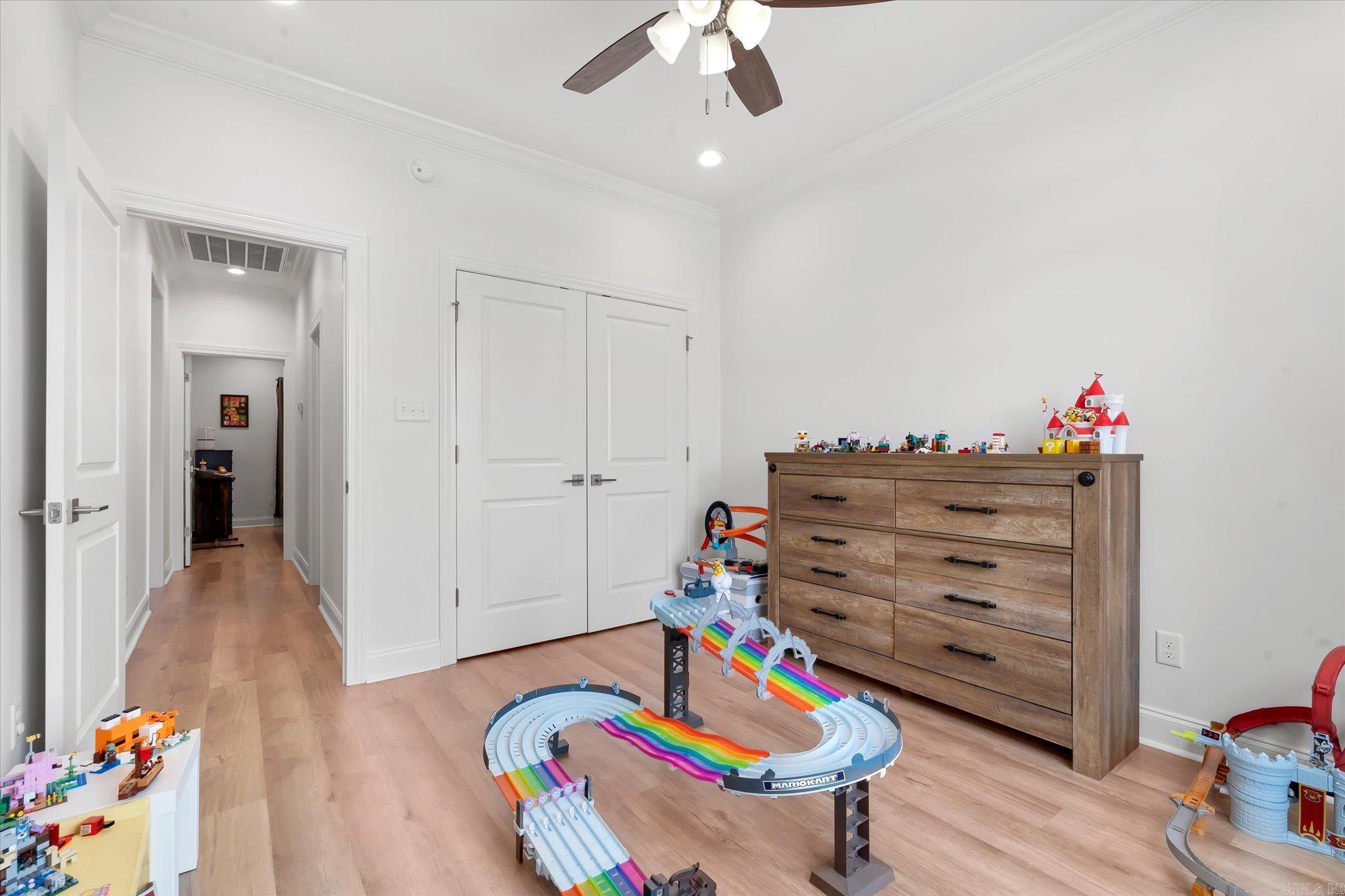 122 Clearwater Property Photo 34