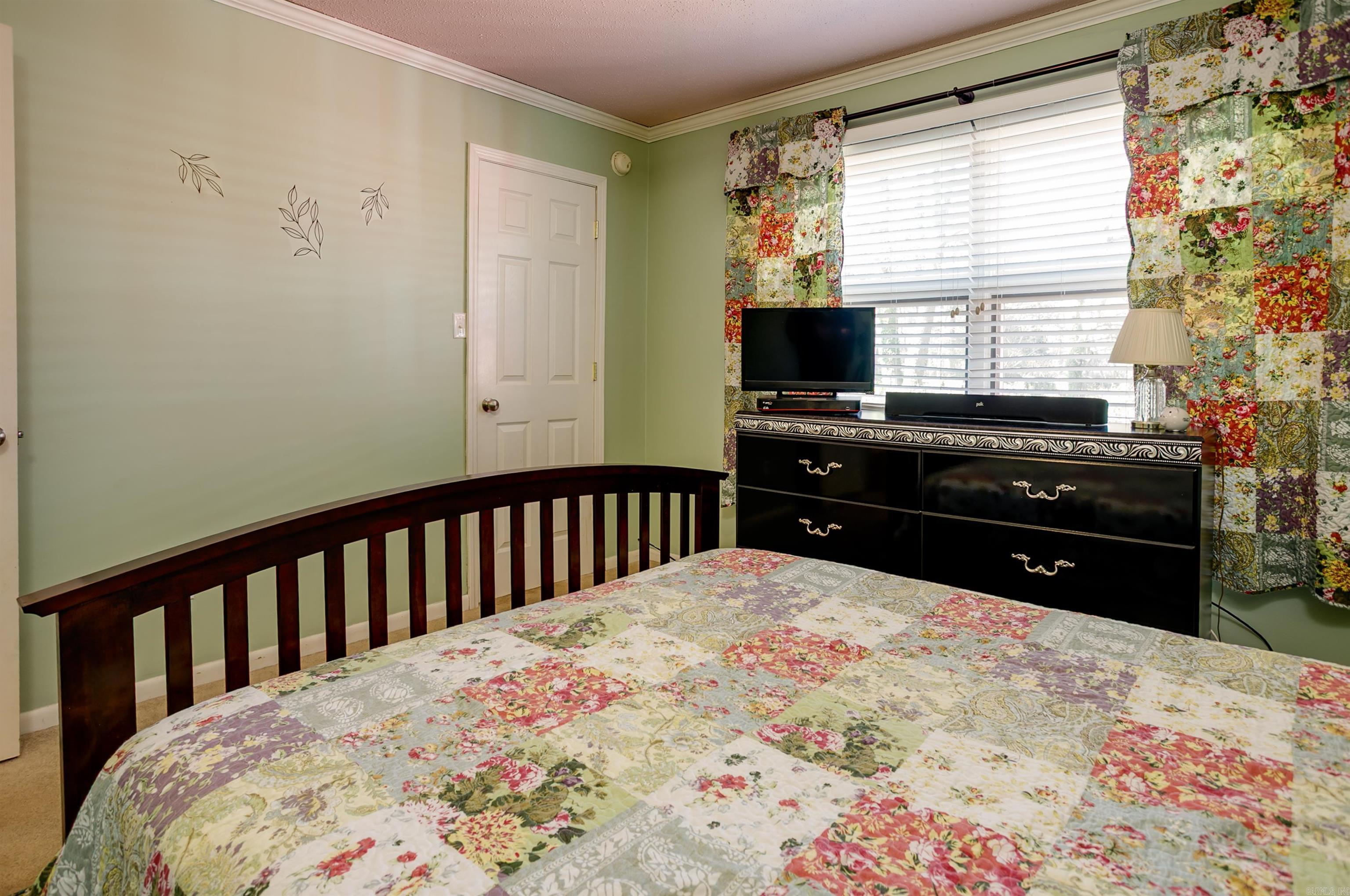 1110 W Nettleton Property Photo 30