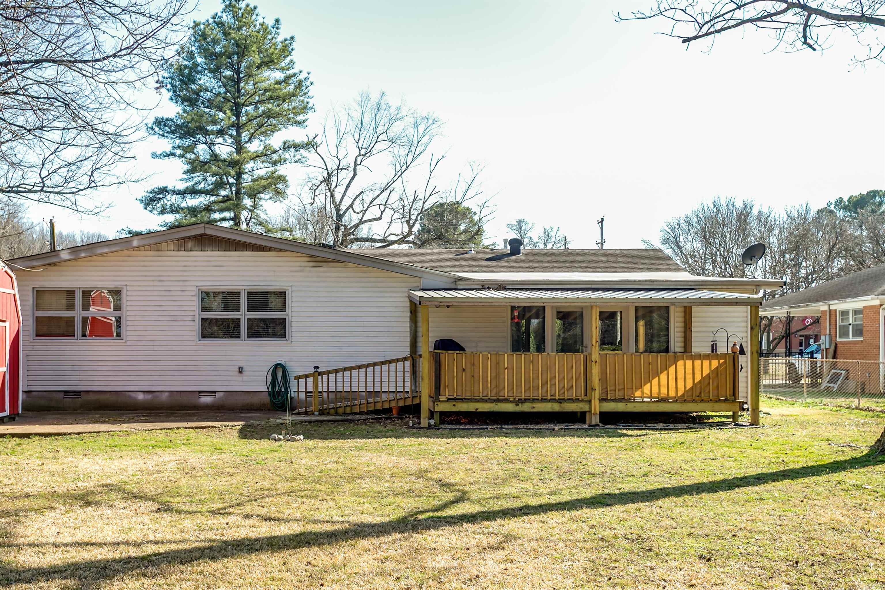 1110 W Nettleton Property Photo 39
