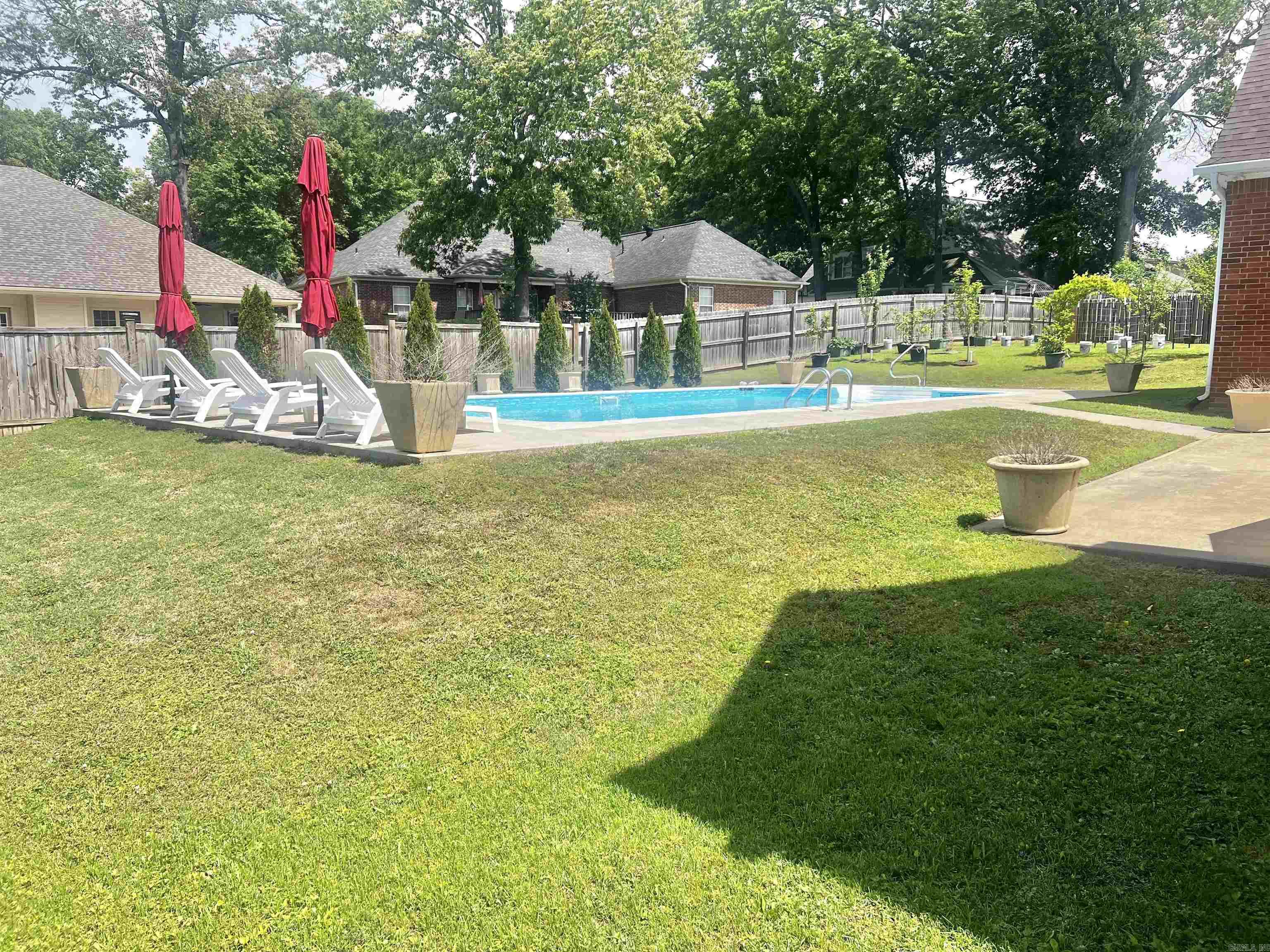 602 River Oaks Boulevard Property Photo 10