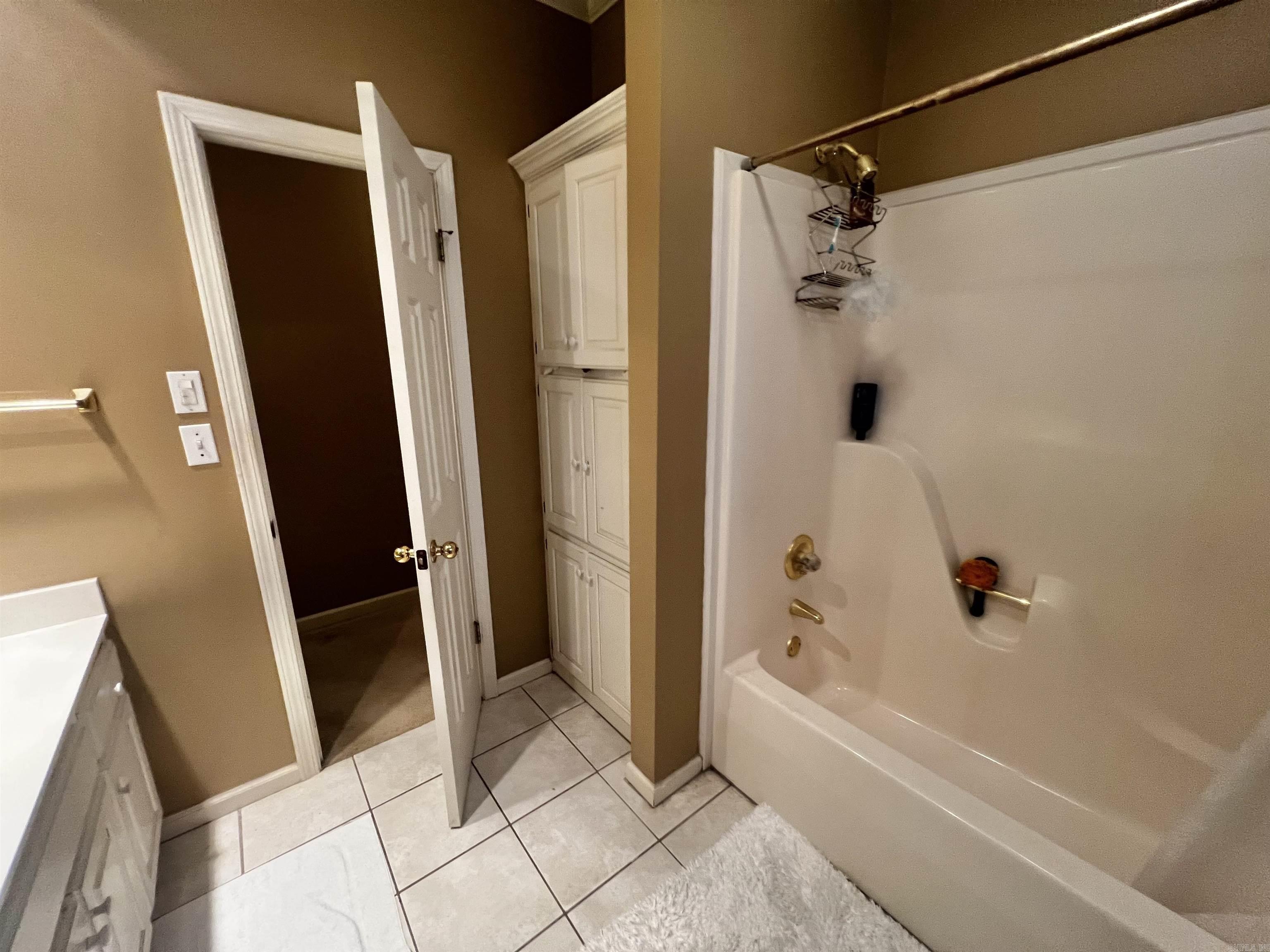 602 River Oaks Boulevard Property Photo 36