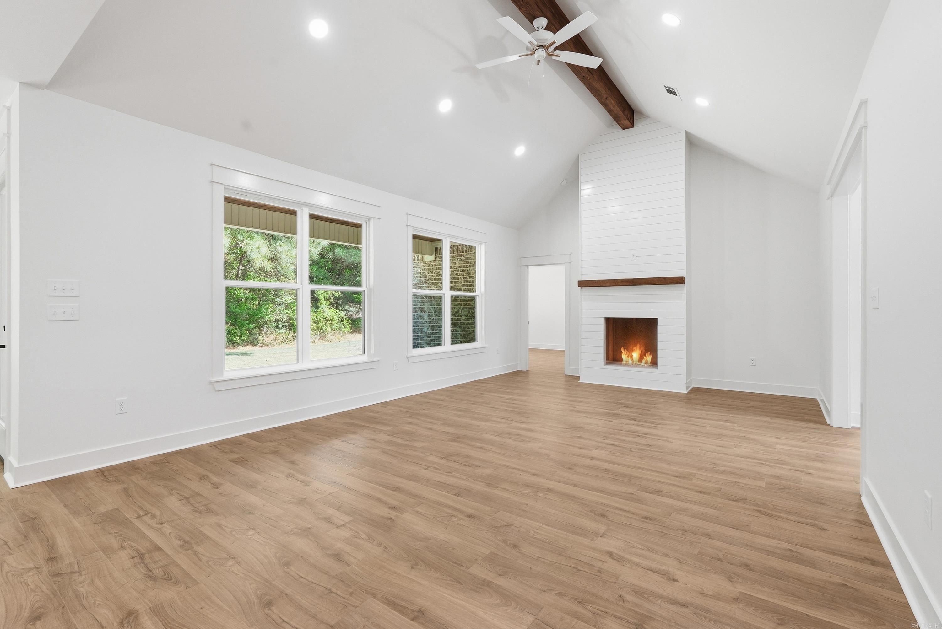 13 Ridge View Street Property Photo 6