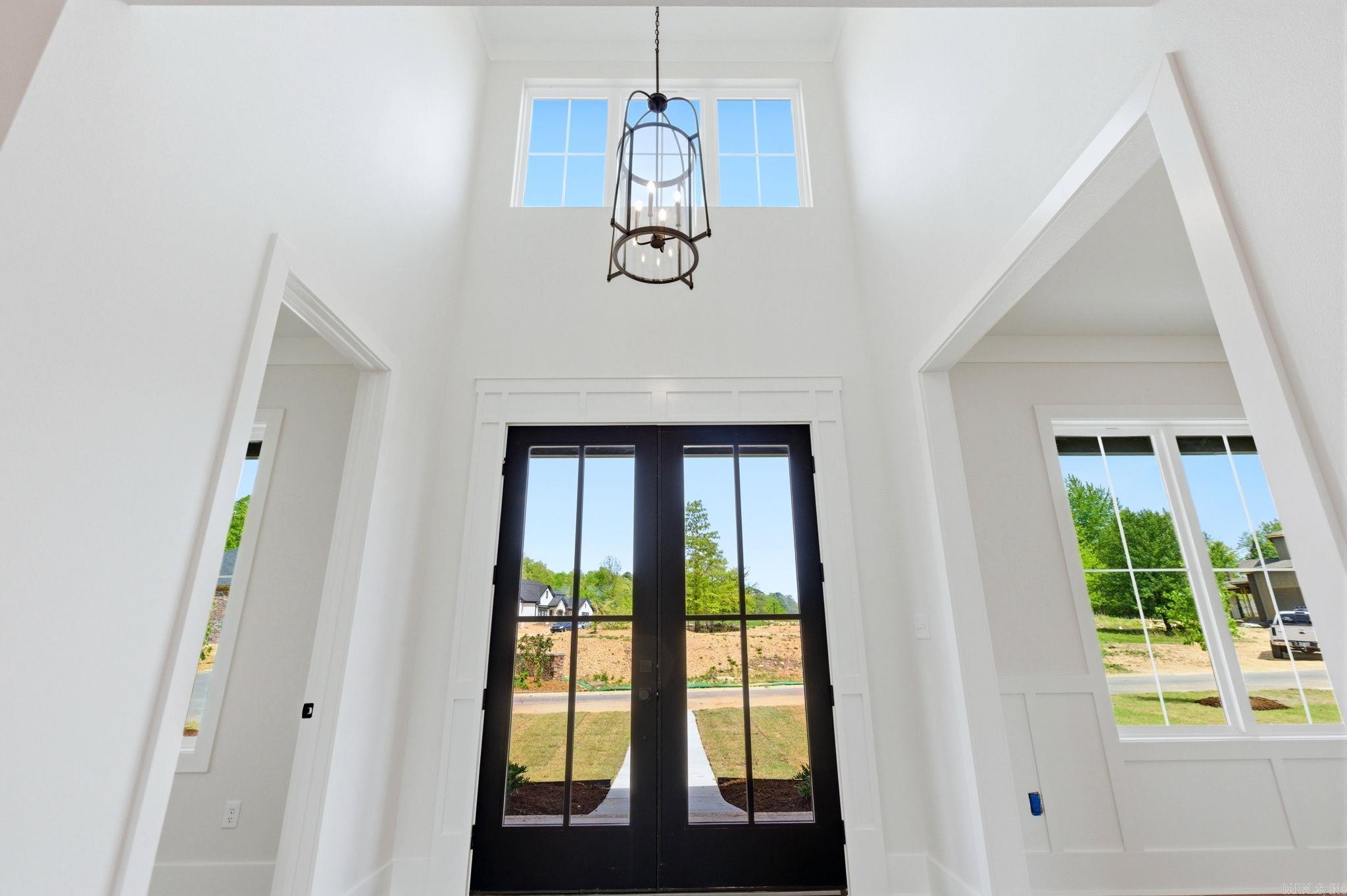 901 Cimarron Cove Property Photo 4