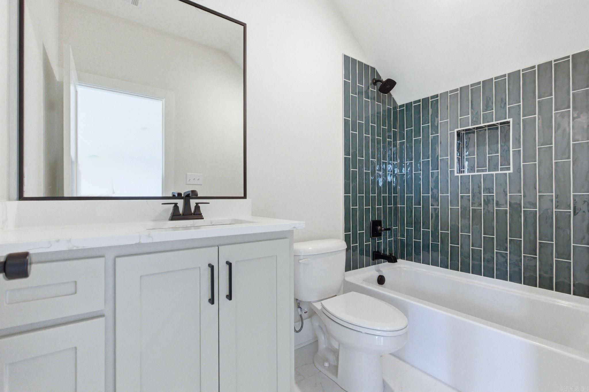 901 Cimarron Cove Property Photo 44