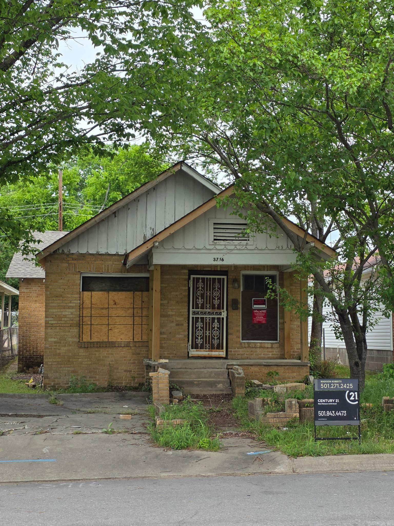 3716 W 17th Street Property Photo 1
