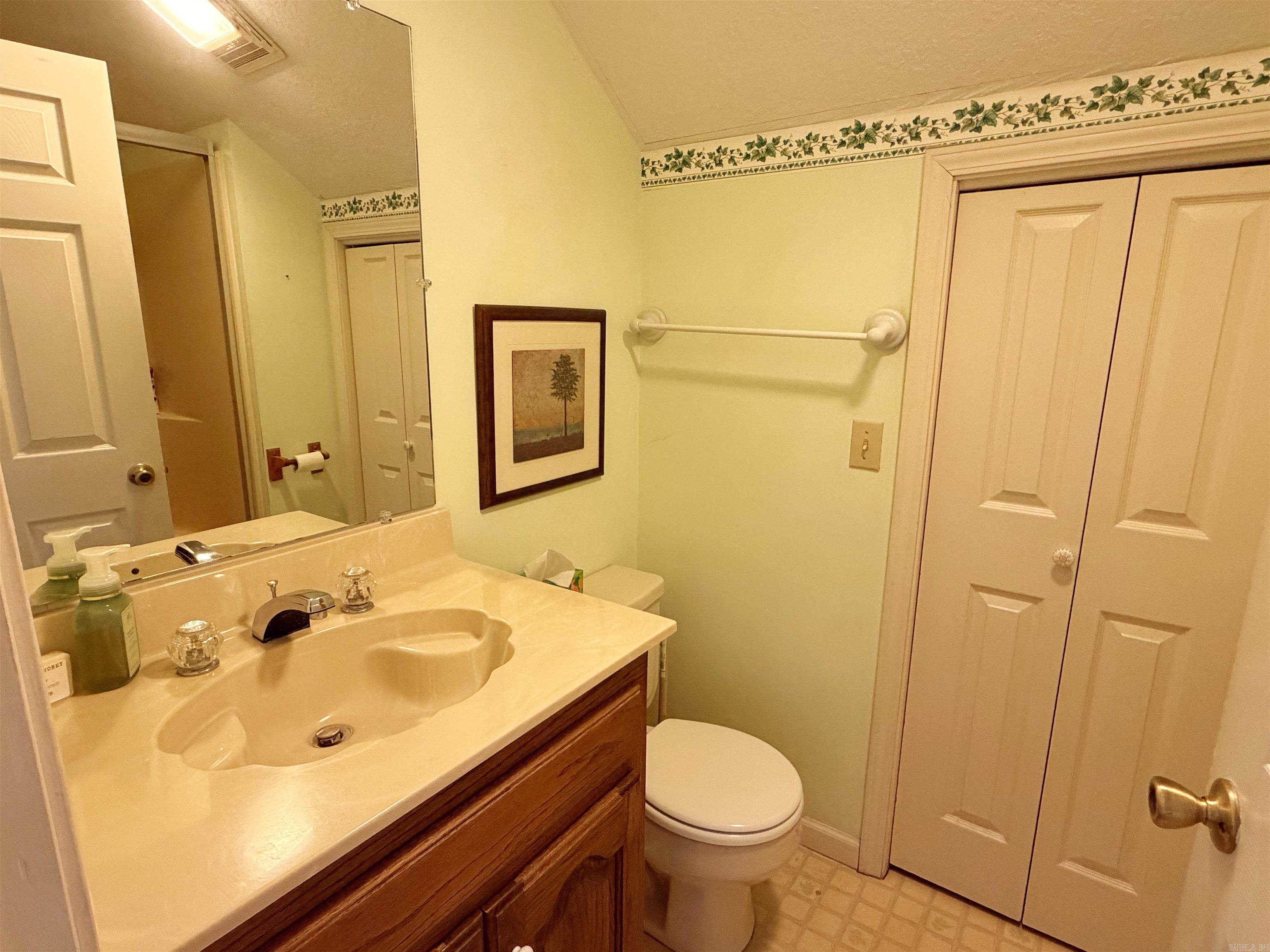 307 W Washington St. Property Photo 45