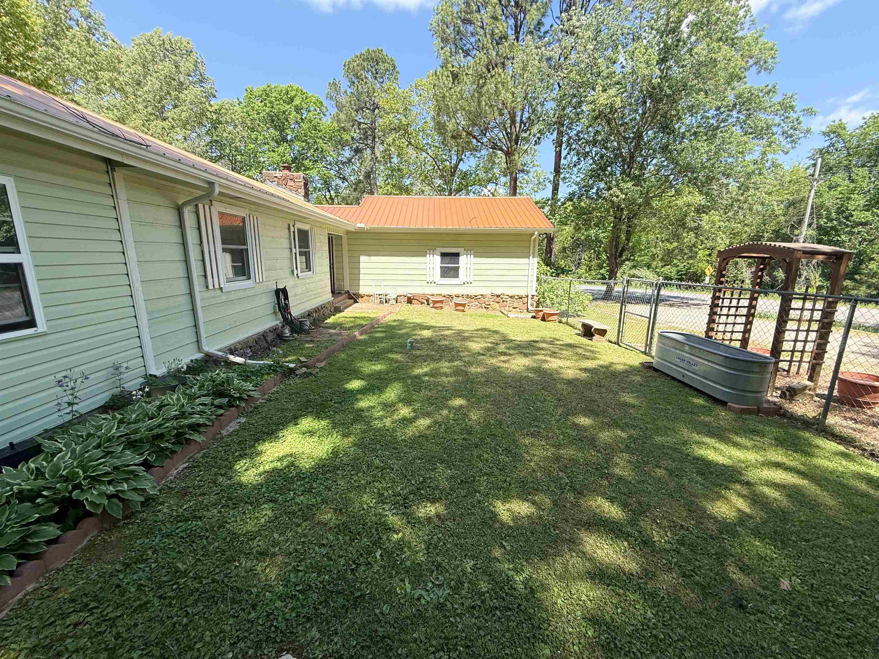50 Cherokee Drive Property Photo 4